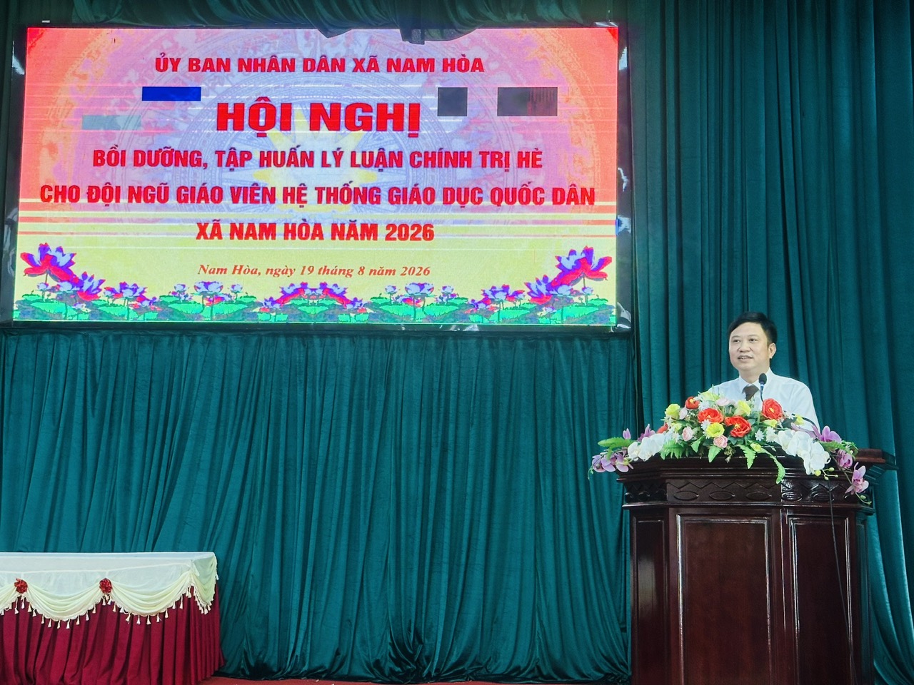 XÃ NAM HÒA TỔ CHỨC HỘI NGHỊ BỒI DƯỠNG, TẬP HUẤN LÝ LUẬN CHÍNH TRỊ HÈ CHO ĐỘI NGŨ GIÁO VIÊN NĂM 2026