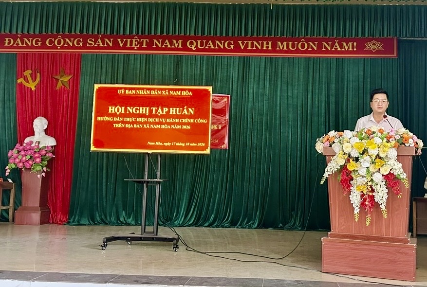 XÃ NAM HÒA TỔ CHỨC CÁC LỚP TẬP HUẤN, HƯỚNG DẪN NGƯỜI DÂN SỬ DỤNG DỊCH VỤ HÀNH CHÍNH CÔNG TRỰC TUYẾN