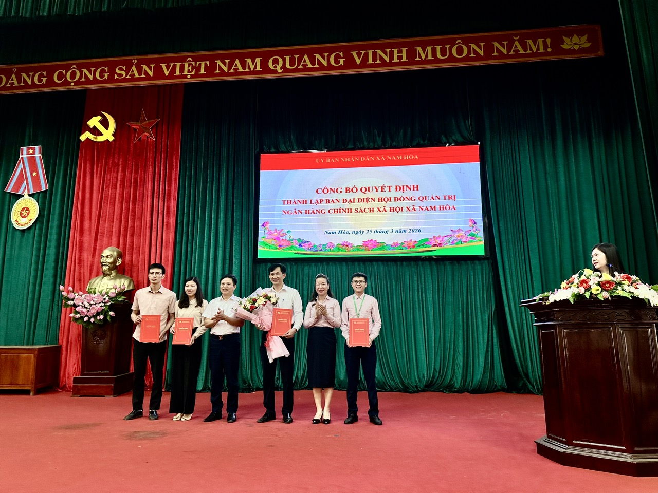 HỘI NGHỊ CÔNG BỐ QUYẾT ĐỊNH THÀNH LẬP BAN ĐẠI DIỆN HỘI ĐỒNG QUẢN TRỊ NGÂN HÀNG CHÍNH SÁCH XÃ HỘI XÃ NAM HÒA