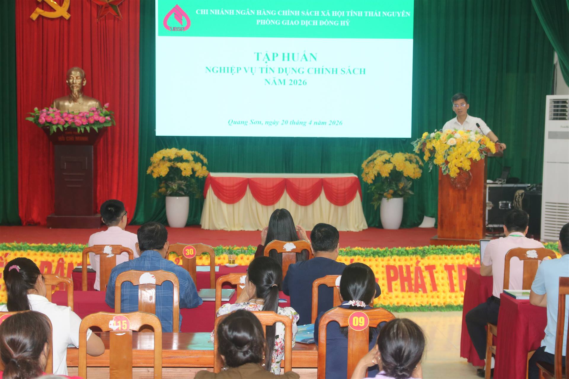 HỘI NGHỊ TẬP HUẤN NGHIỆP VỤ TÍN DỤNG CHÍNH SÁCH XÃ HỘI XÃ QUANG SƠN NĂM 2026