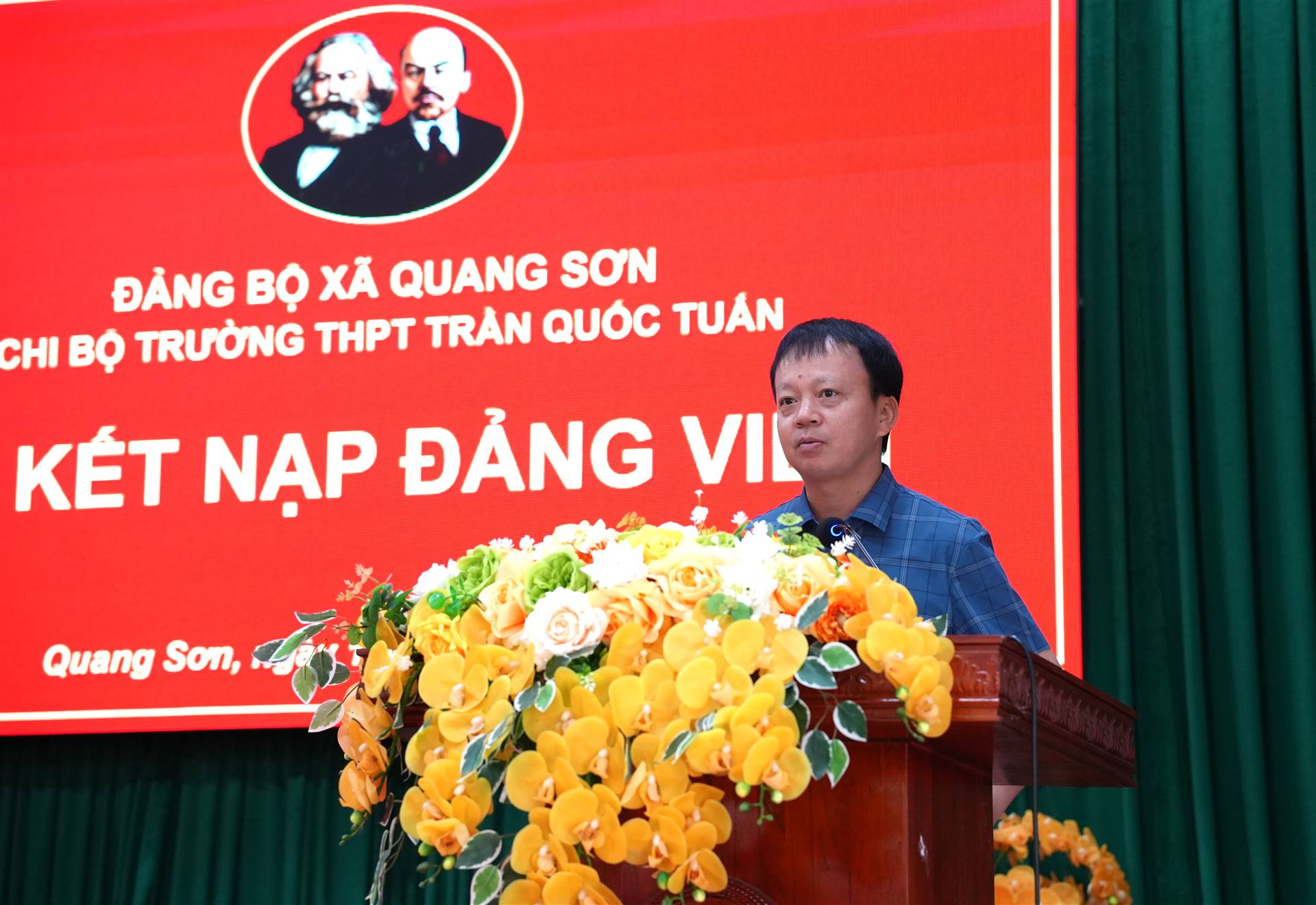 Anh-tin-bai
