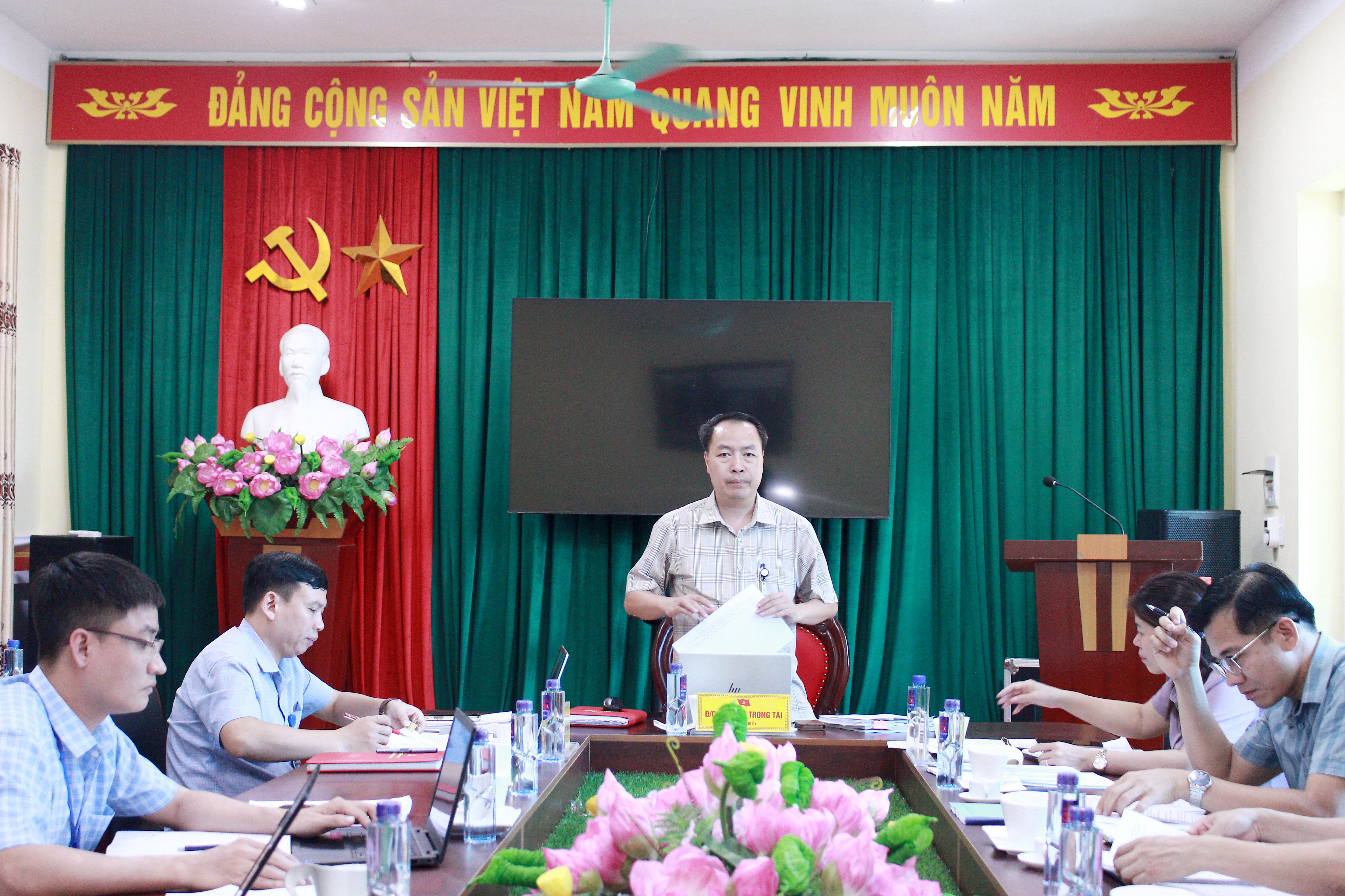 THƯỜNG TRỰC ĐẢNG ỦY XÃ TÂN KHÁNH HỌP TUẦN 3 THÁNG 8 NĂM 2026