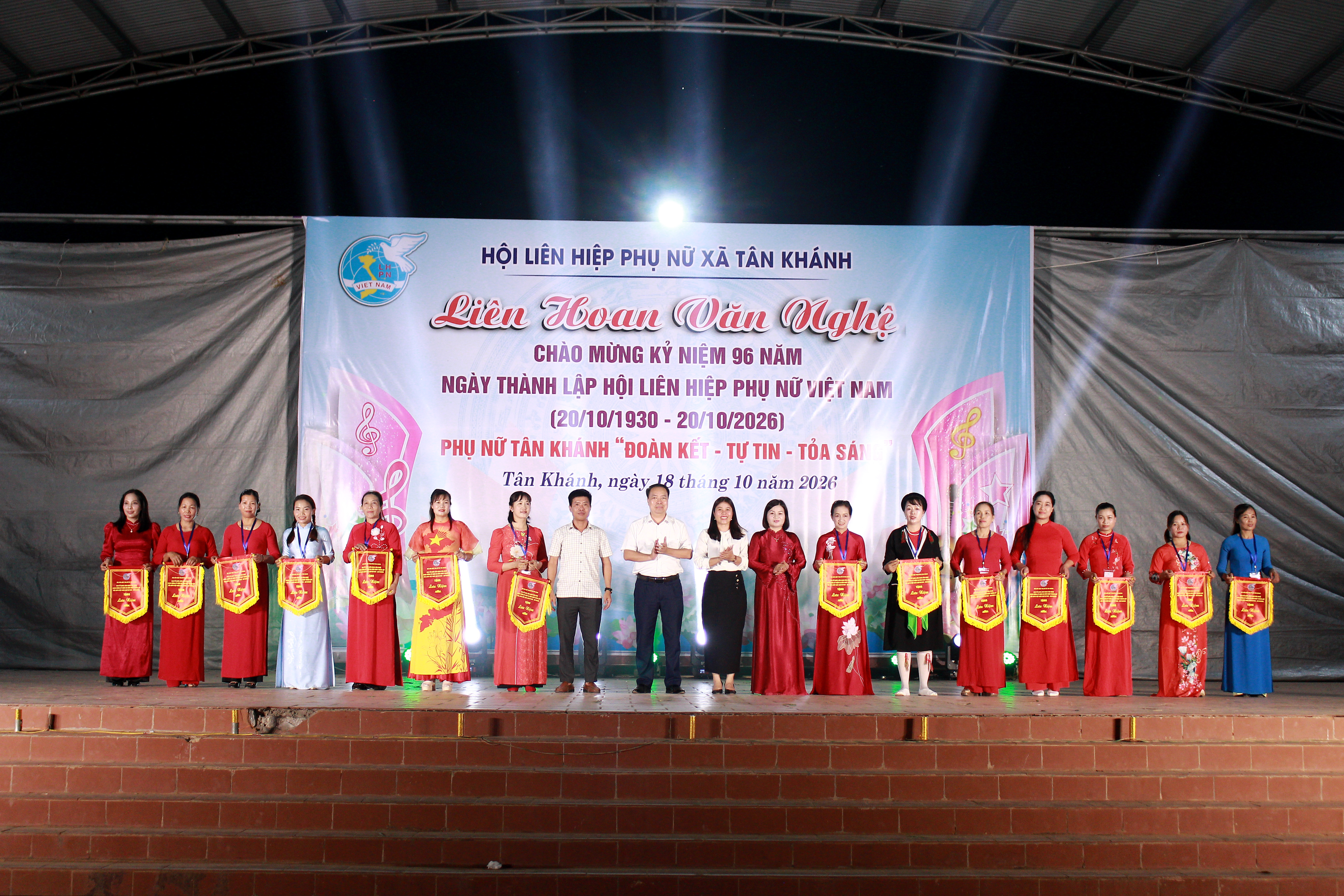 XÃ TÂN KHÁNH TỔ CHỨC LIÊN HOAN VĂN NGHỆ KỶ NIỆM 96 NĂM NGÀY THÀNH LẬP HỘI LIÊN HIỆP PHỤ NỮ VIỆT NAM (20/10/1930 - 20/10/2026)