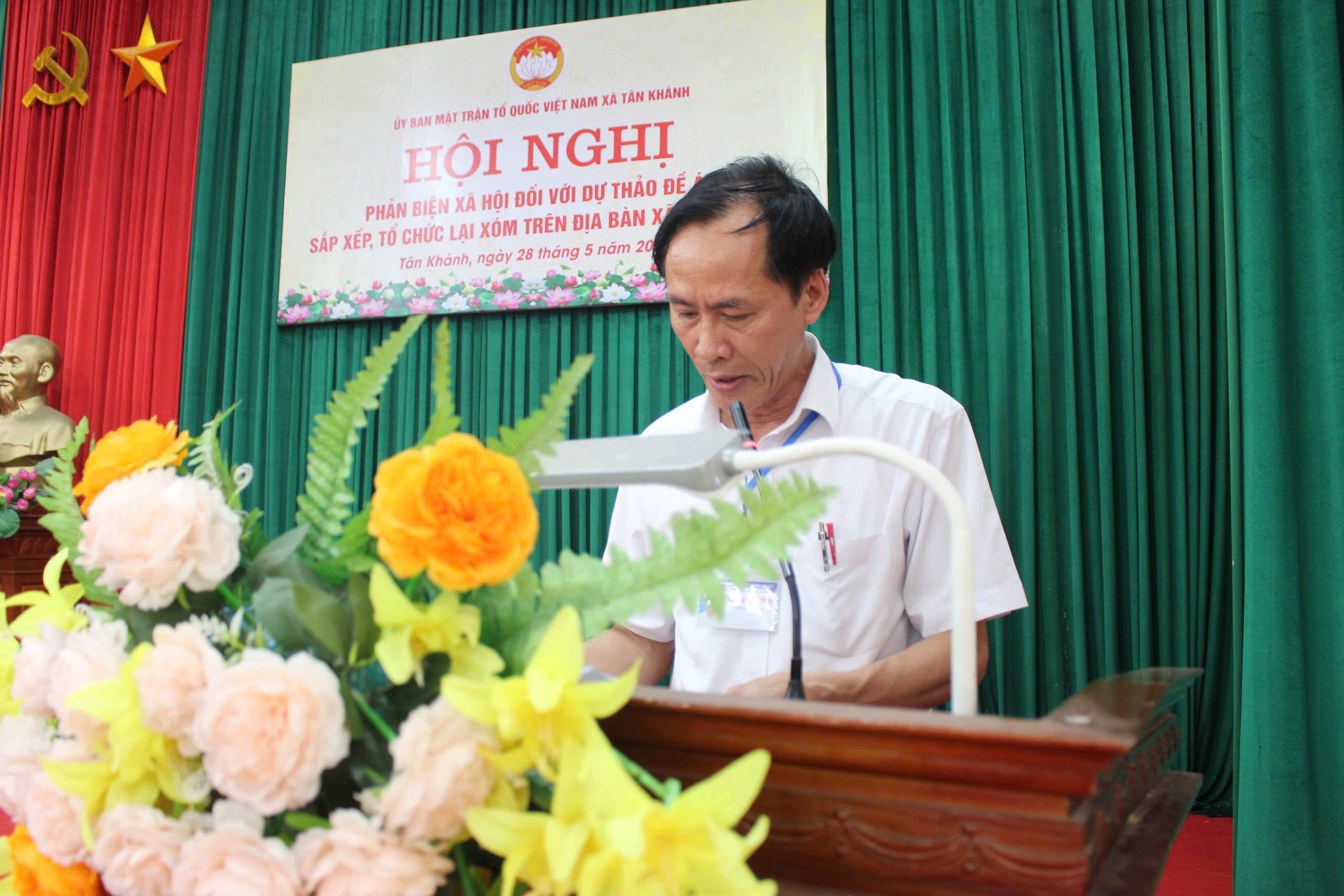 Anh-tin-bai