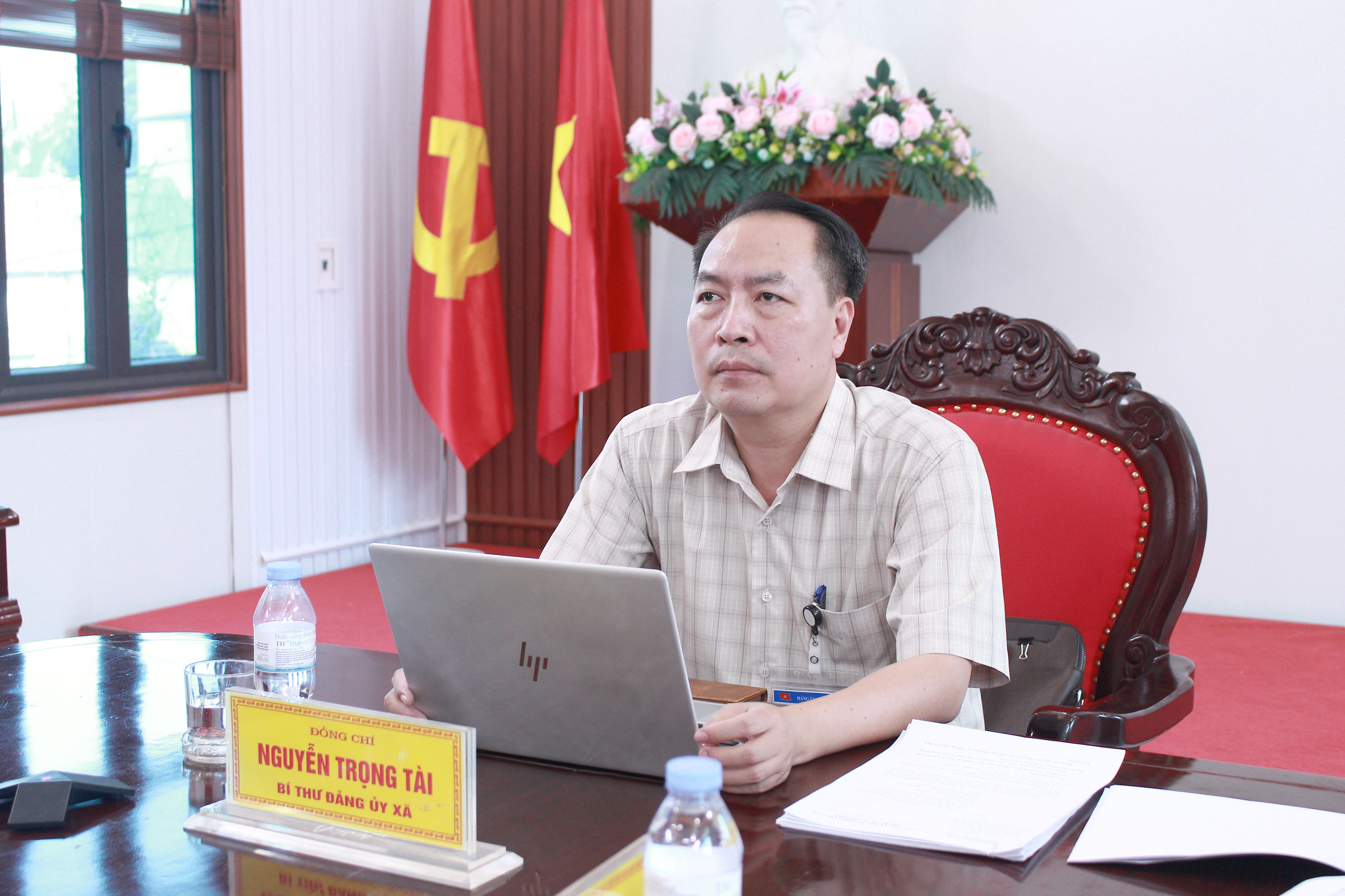 Anh-tin-bai