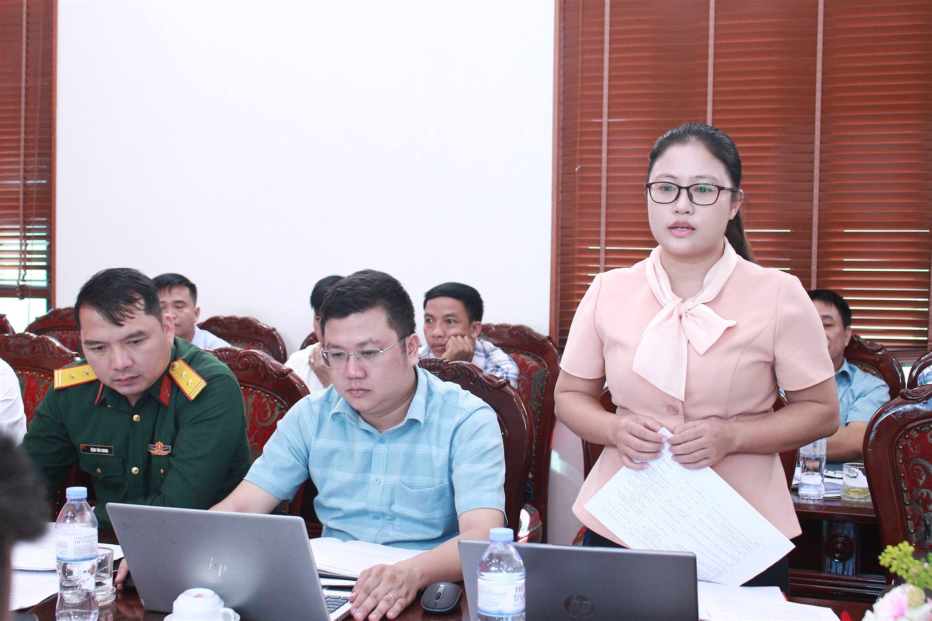 Anh-tin-bai