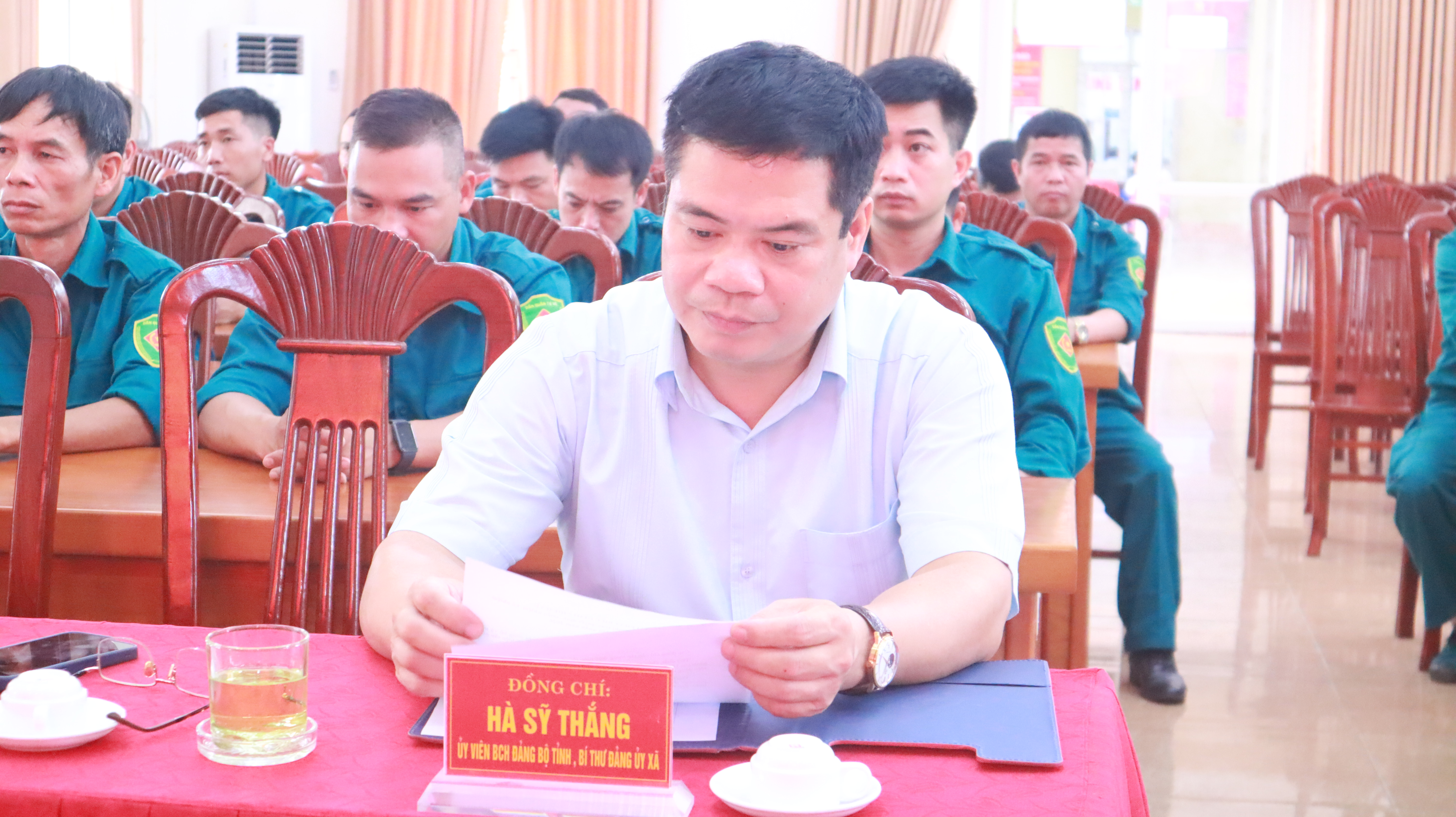Anh-tin-bai