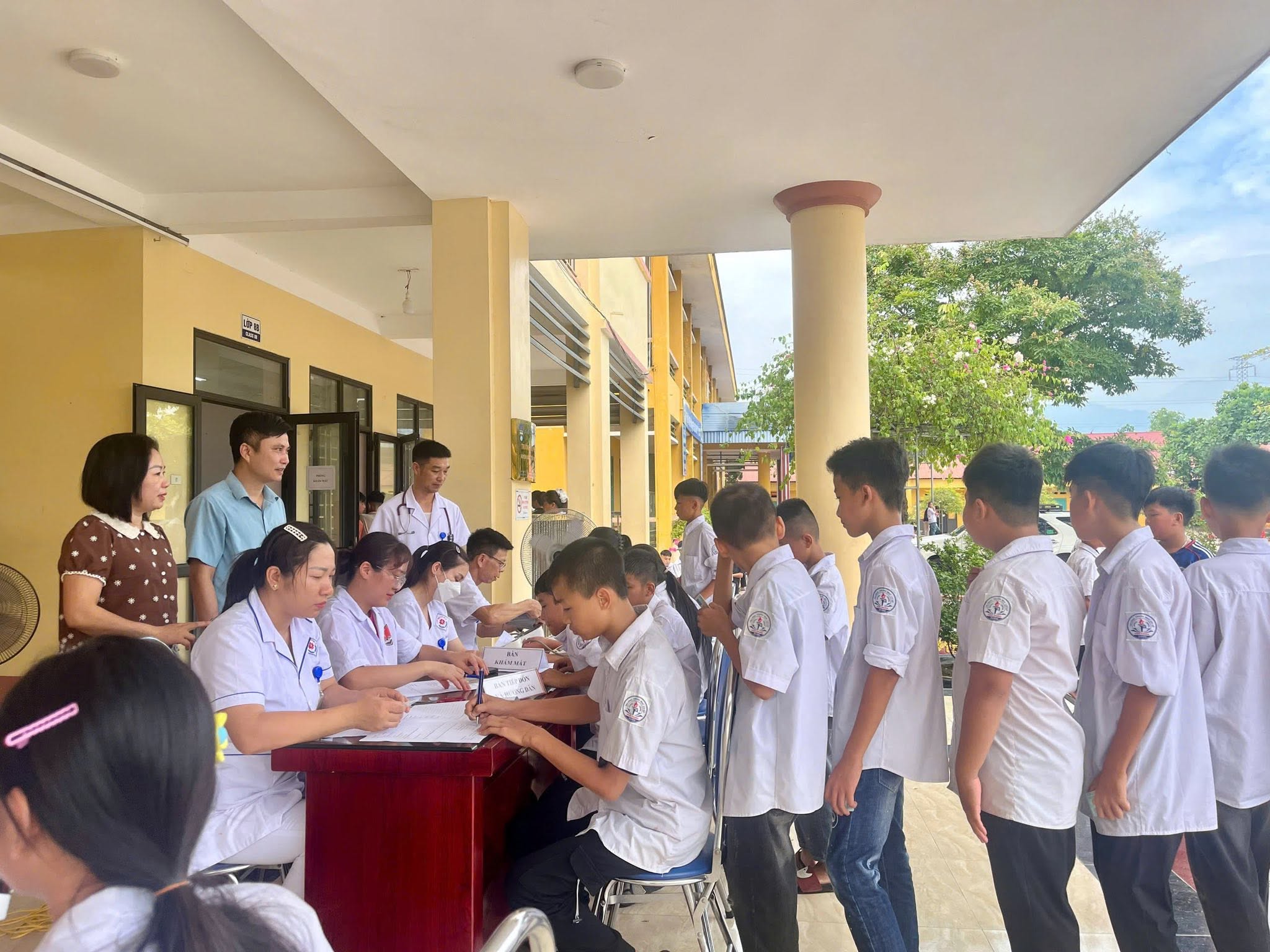 🩺 XÃ PHÚ THỊNH TRIỂN KHAI KHÁM SỨC KHỎE CHO HỌC SINH TẠI CÁC TRƯỜNG HỌC TRÊN ĐỊA BÀN