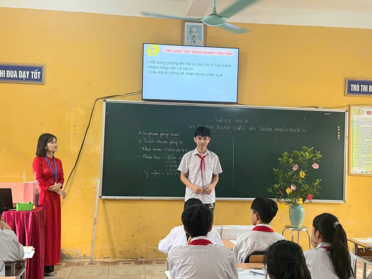Anh-tin-bai