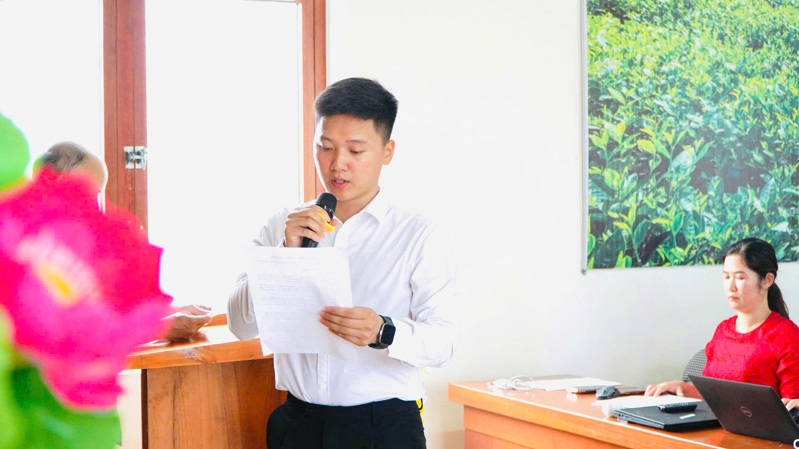 Anh-tin-bai