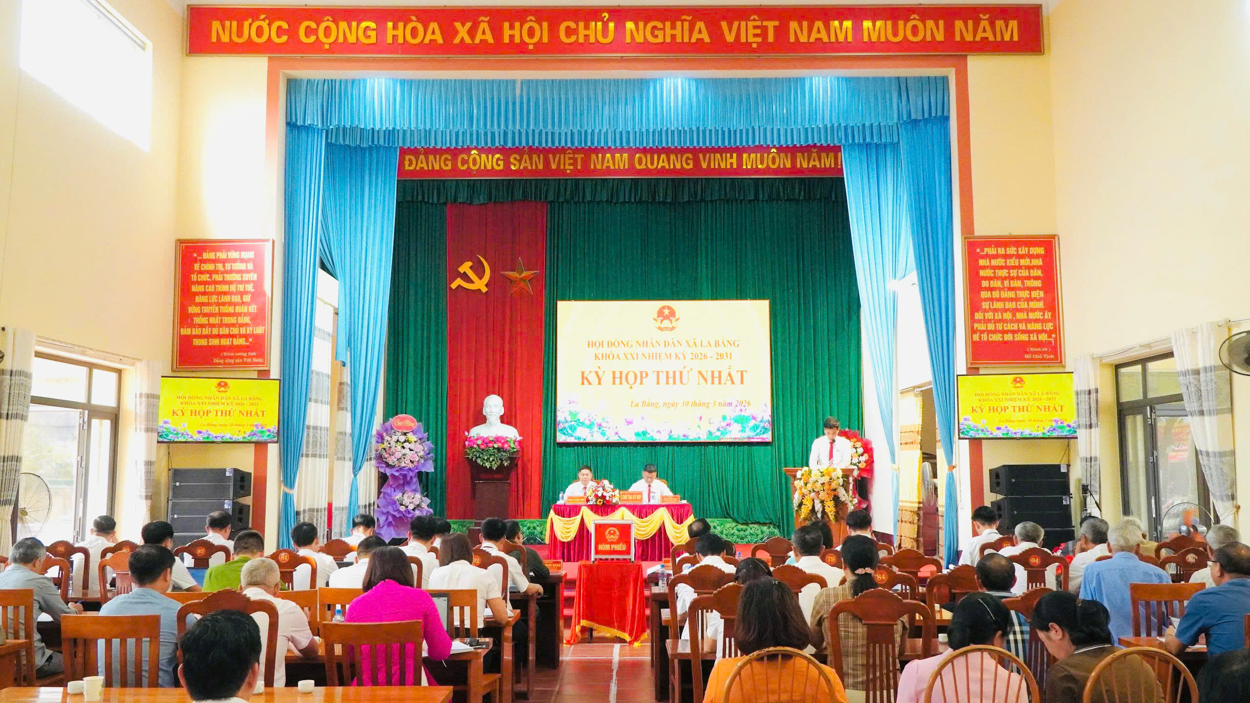 HĐND XÃ LA BẰNG TỔ CHỨC THÀNH CÔNG KỲ HỌP THỨ NHẤT HĐND XÃ KHÓA XXI, KIỆN TOÀN BỘ MÁY CHÍNH QUYỀN ĐỊA PHƯƠNG NHIỆM KỲ 2026–2031