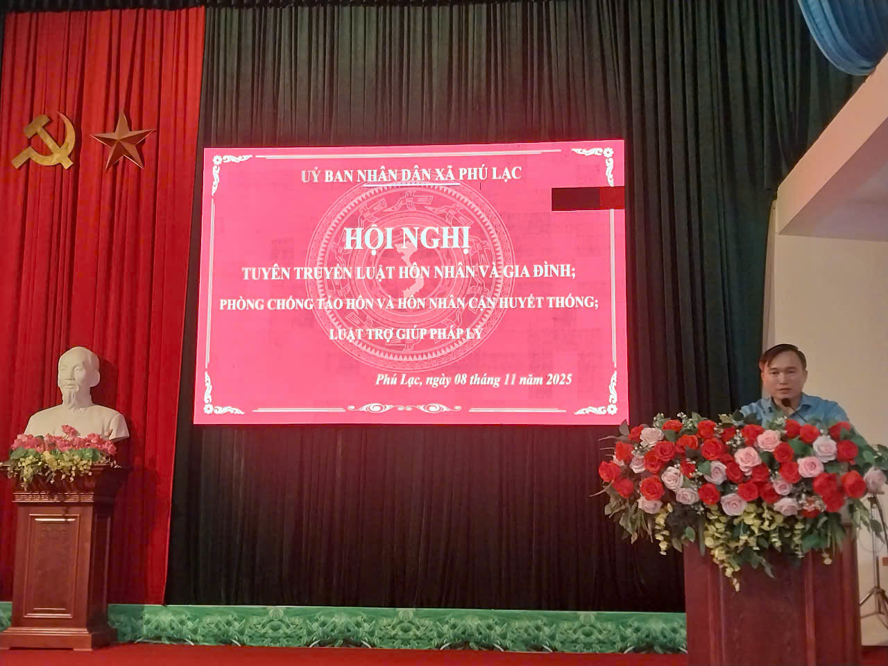 UBND xã Phú Lạc tuyên truyền, phổ biến Luật hôn nhân và gia đình; phòng, chống tảo hôn và hôn nhân cận huyết thống; Luật trợ giúp pháp lý