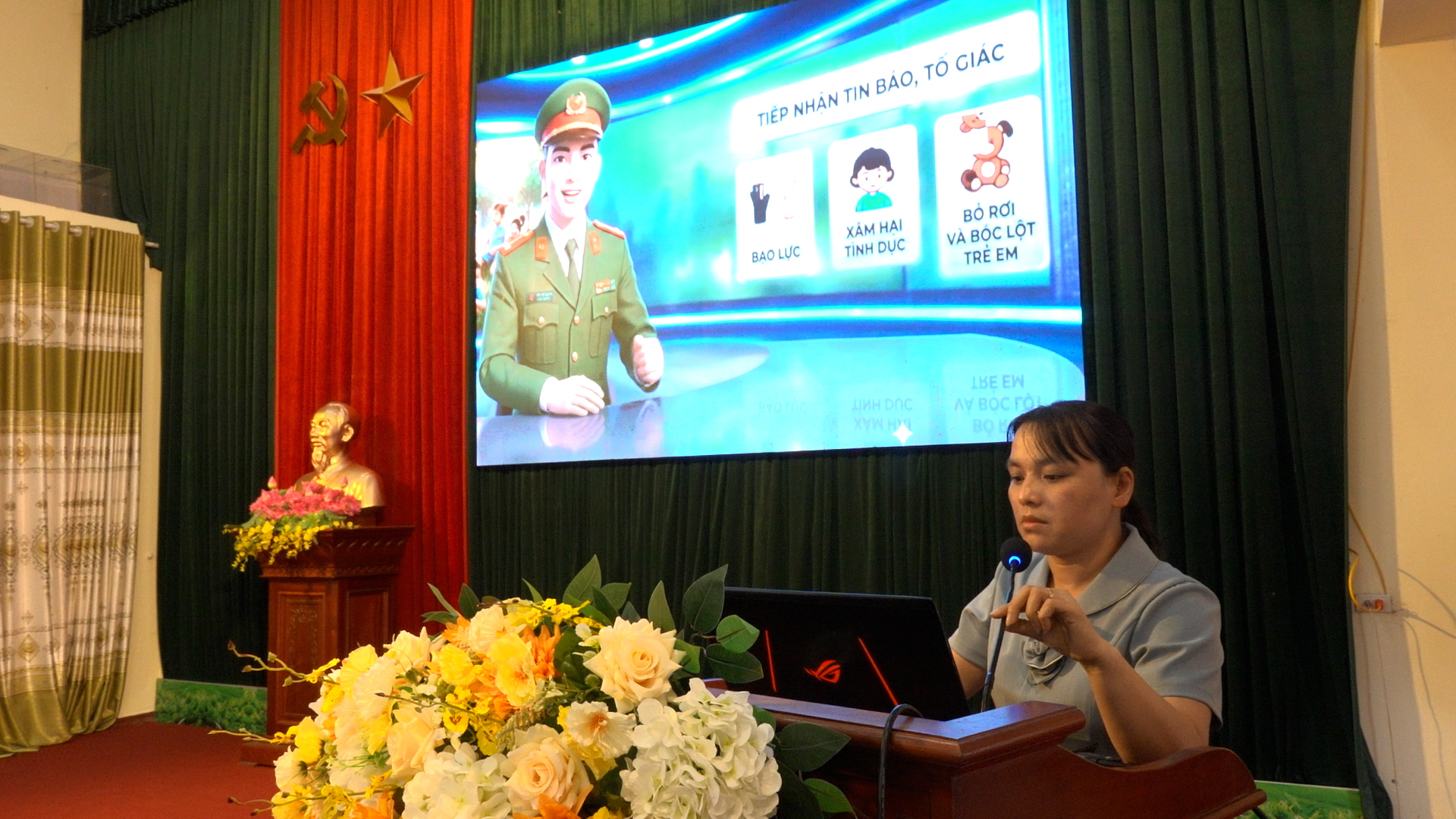 Anh-tin-bai