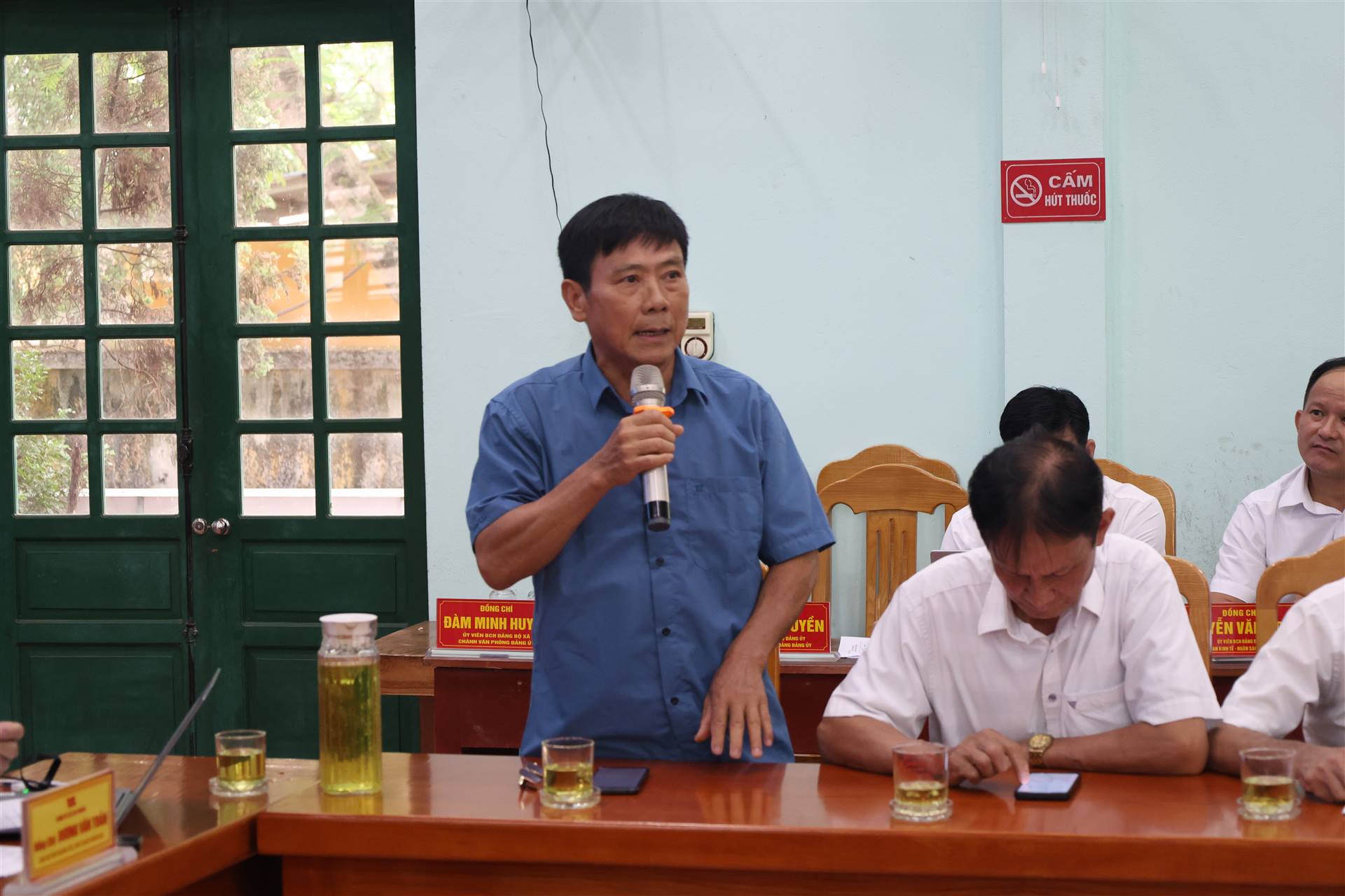 Anh-tin-bai