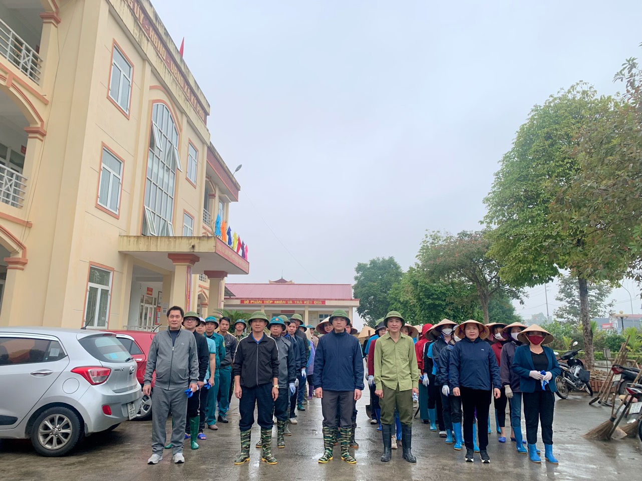 Xã Ký Phú phát động ra quân thực hiện đợt thi đua cao điểm Đại Từ quyết tâm chung sức xây dựng huyện Nông thôn mới, hưởng ứng chương trình trồng mới 01 tỷ cây xanh giai đoạn 2021 – 2025 trên địa bàn huyện Đại Từ tại xã Ký Phú