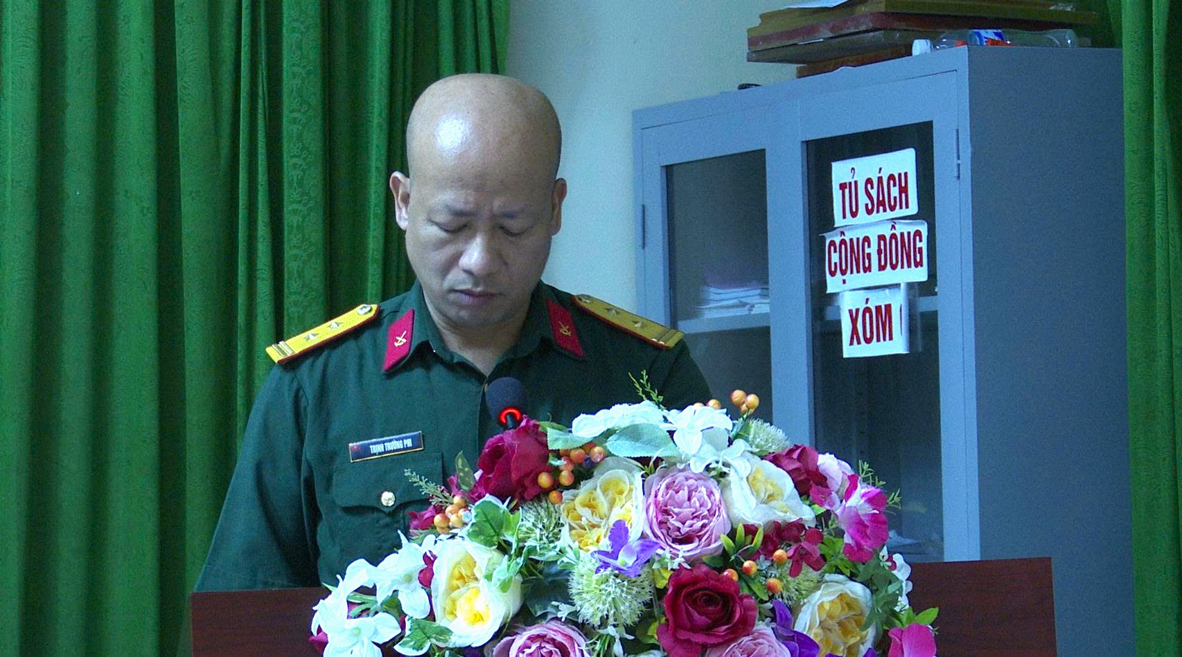 Anh-tin-bai