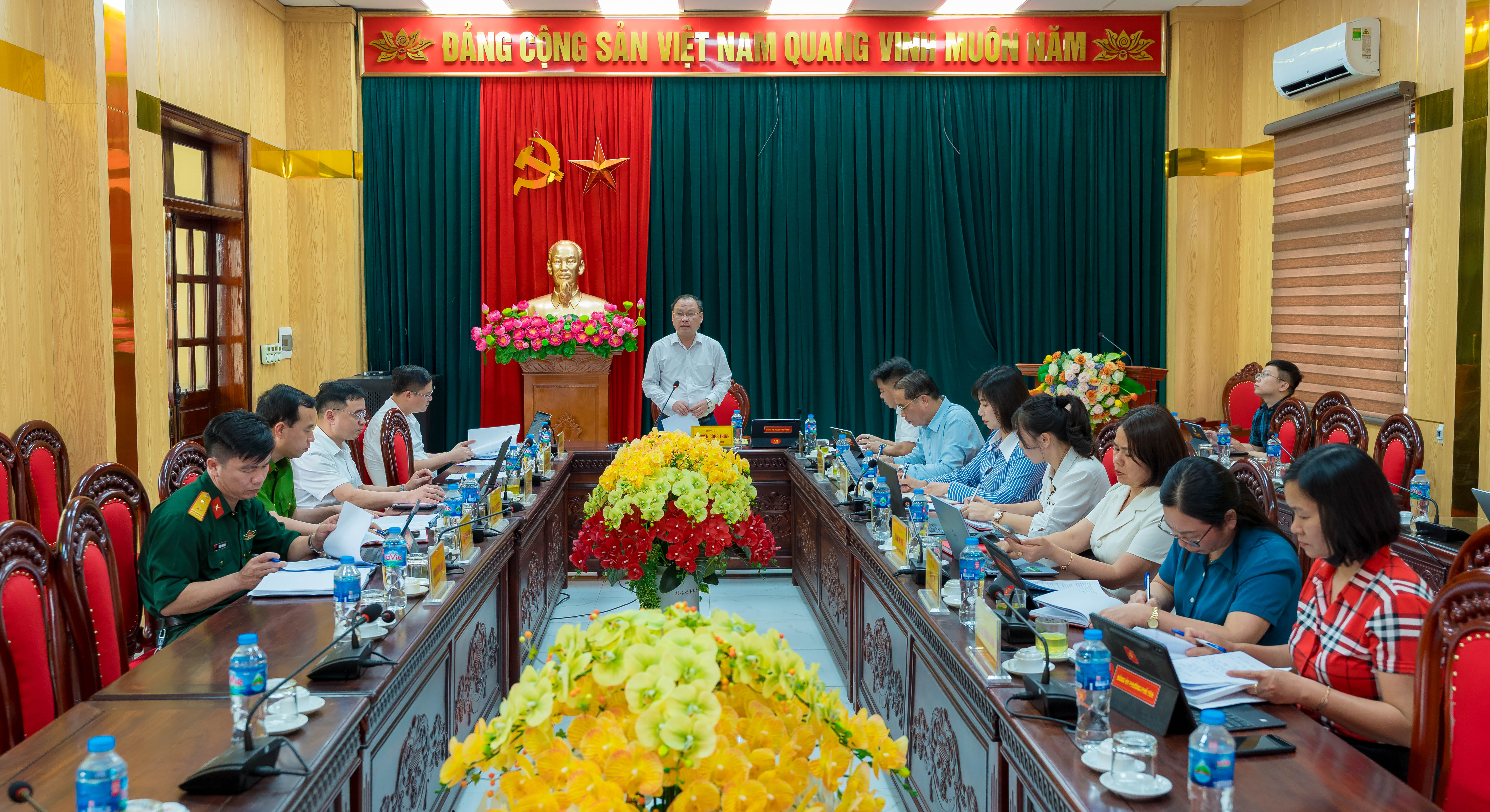 PHƯỜNG PHỔ YÊN TỔ CHỨC HỘI NGHỊ BAN THƯỜNG VỤ ĐẢNG ỦY LẦN THỨ 36