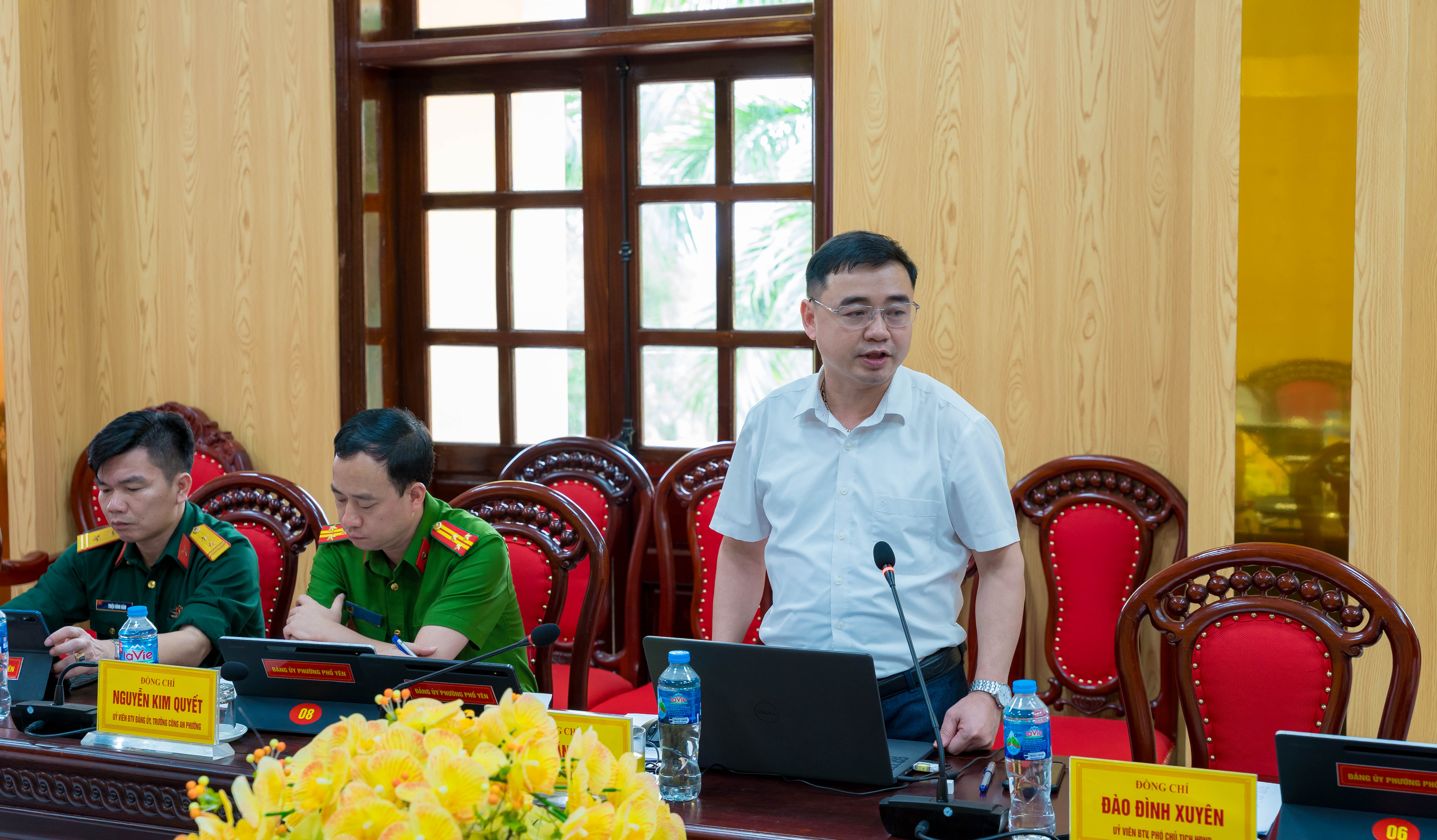 Anh-tin-bai
