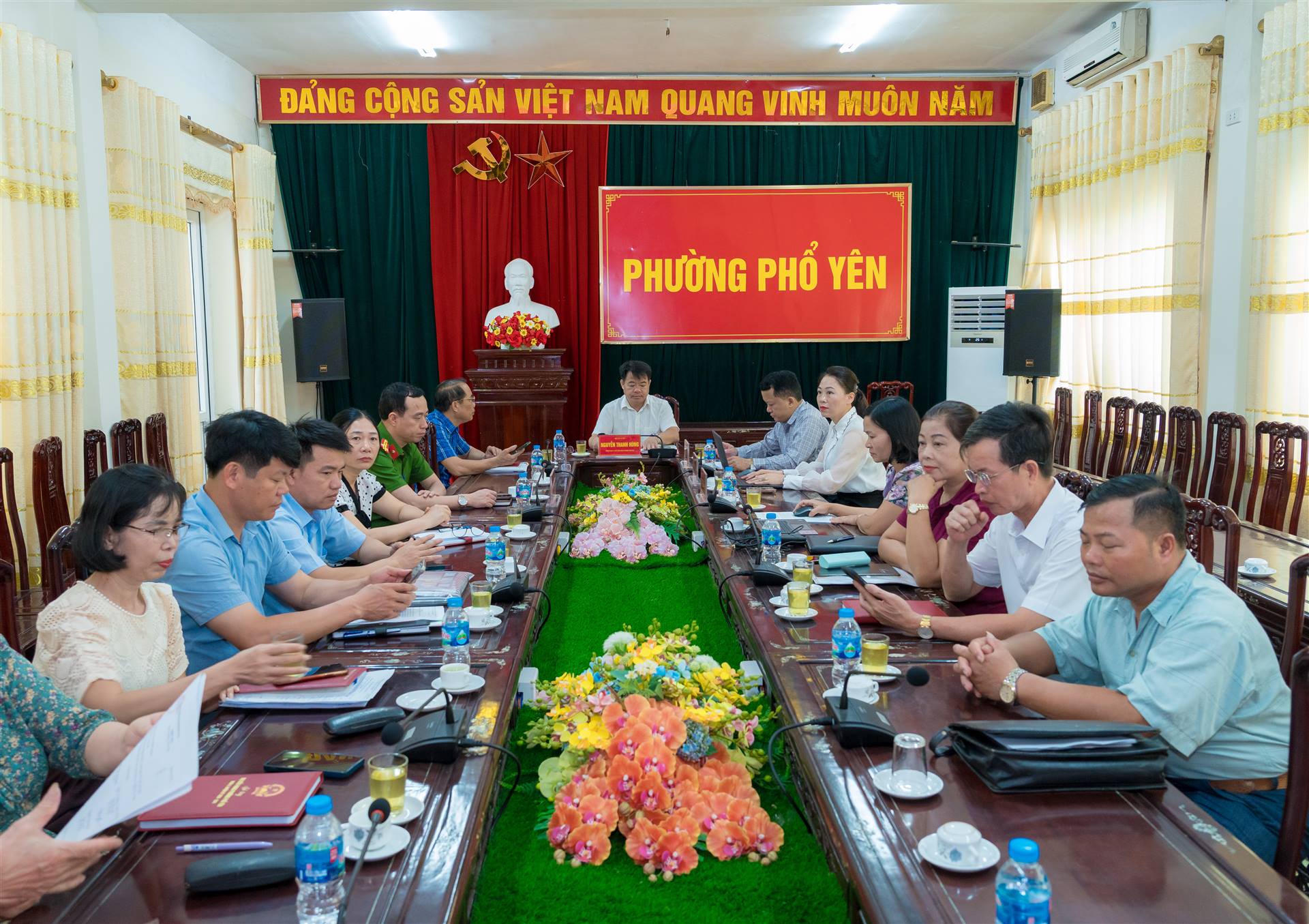 Anh-tin-bai