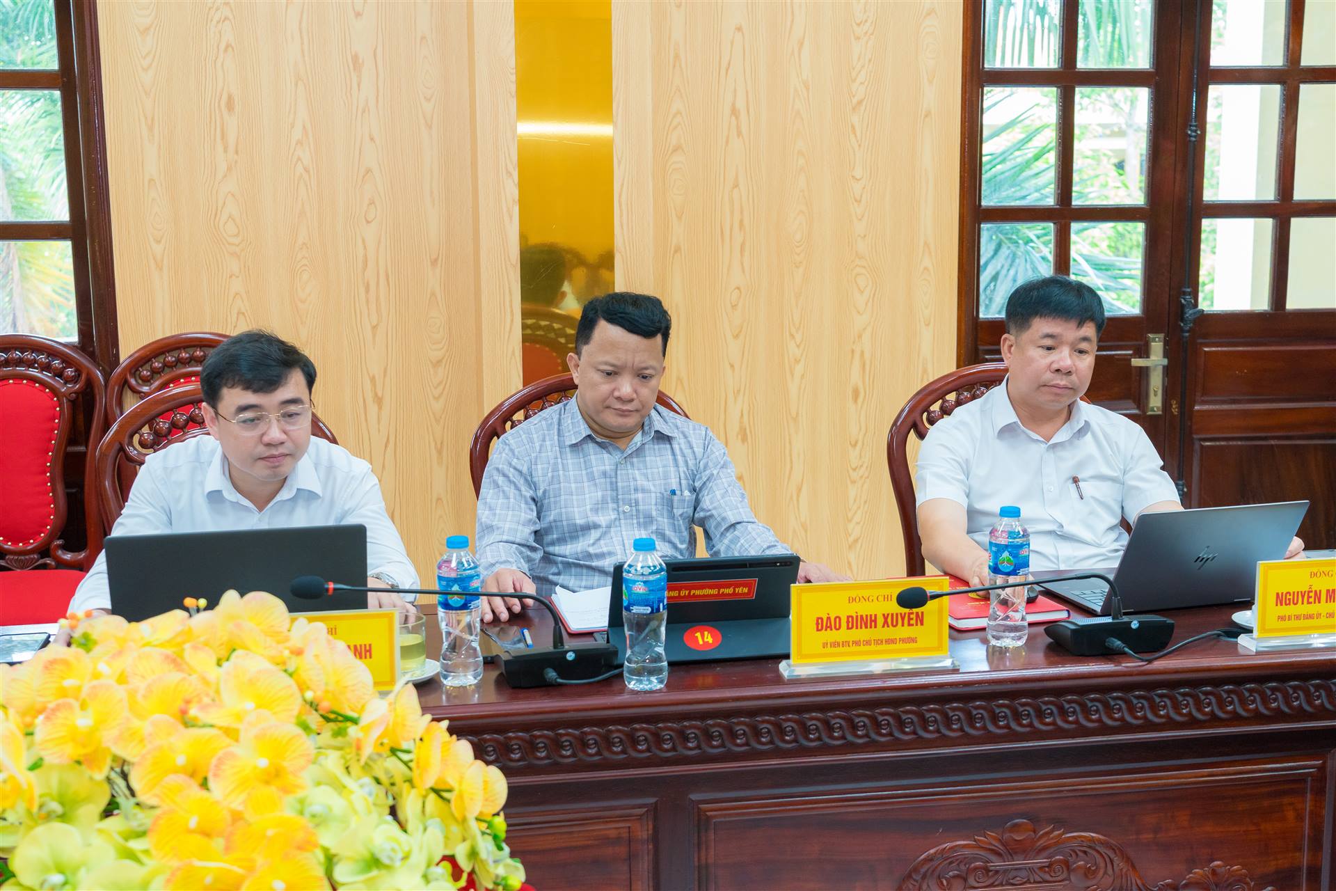 Anh-tin-bai