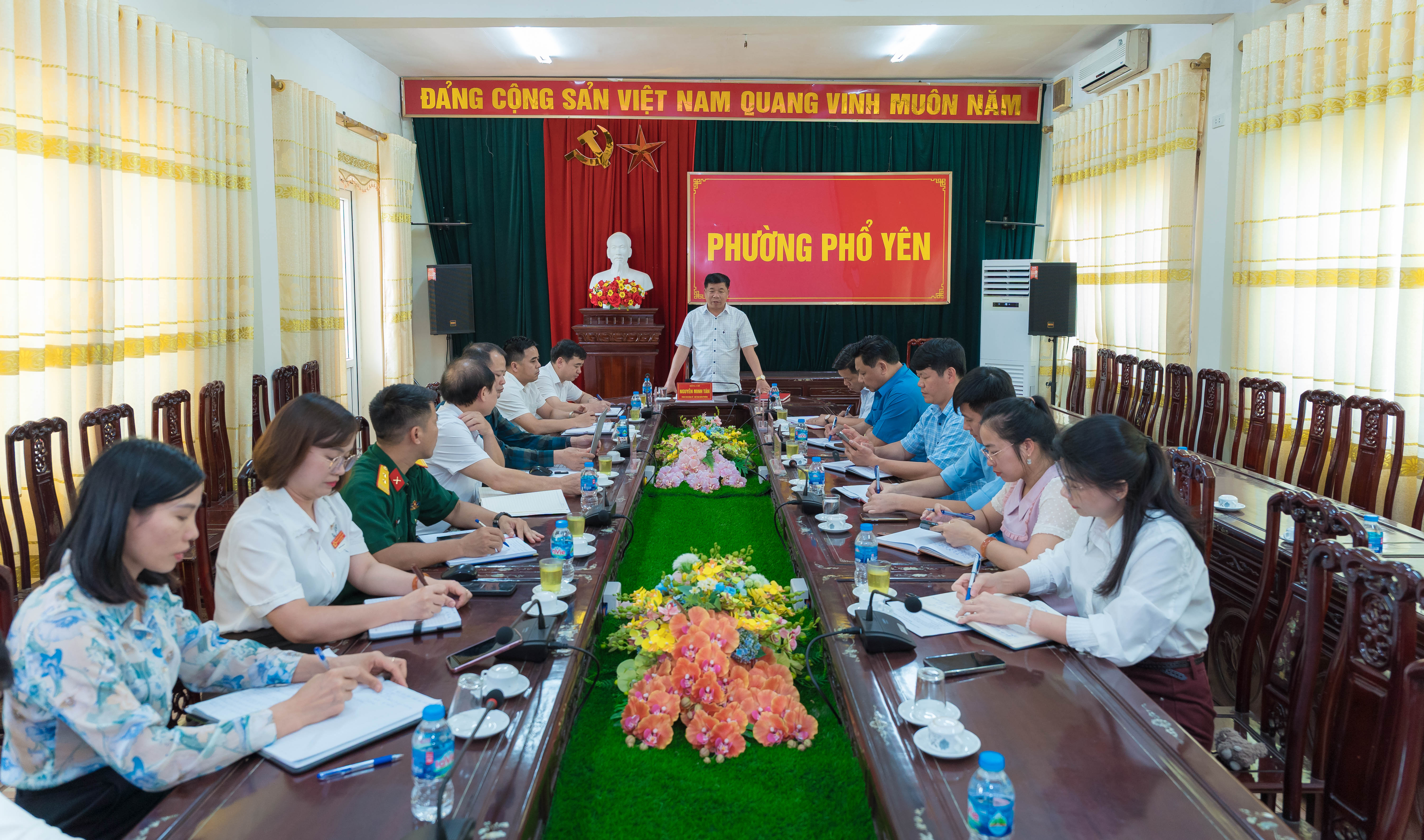 Anh-tin-bai