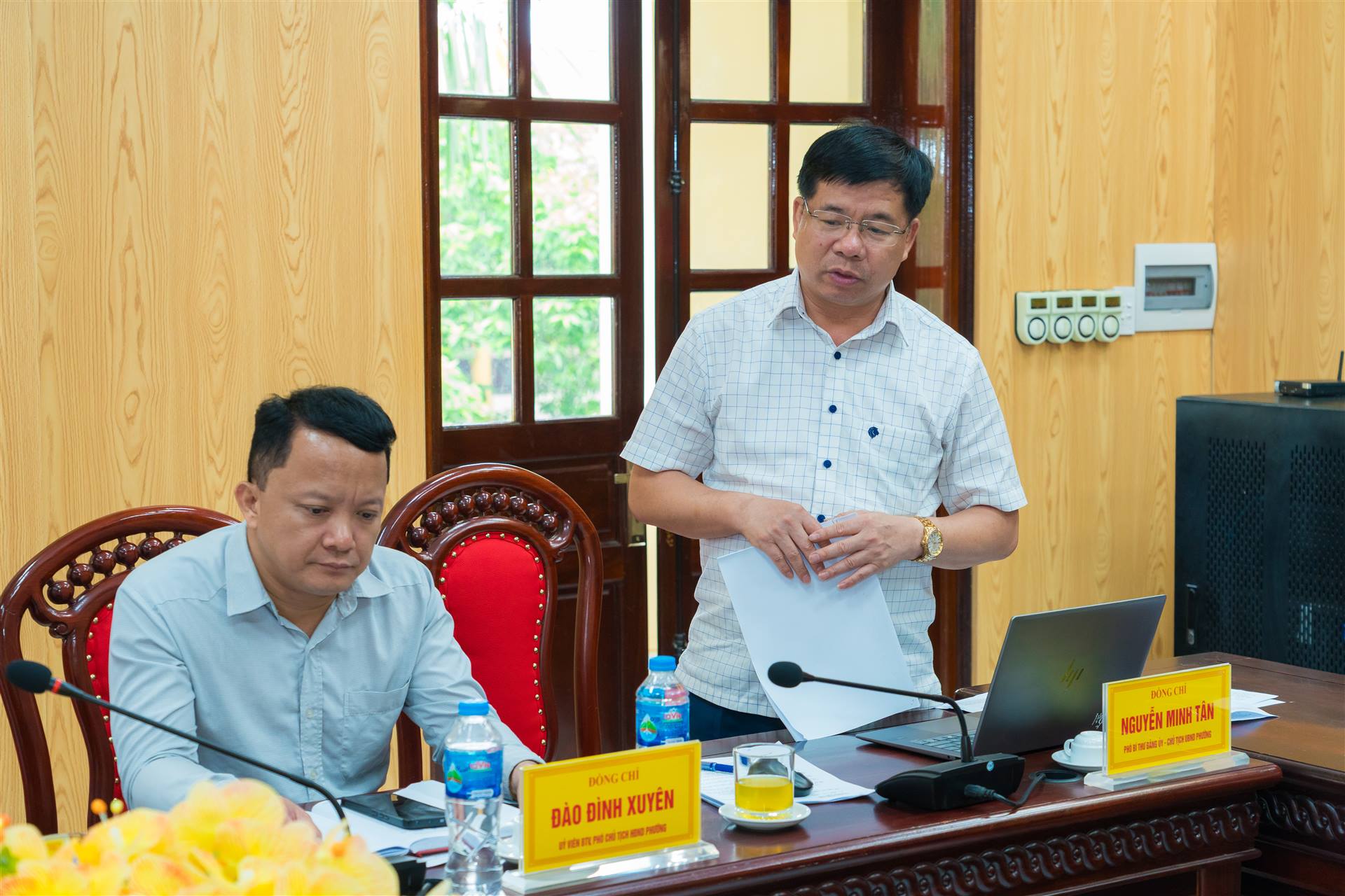 Anh-tin-bai