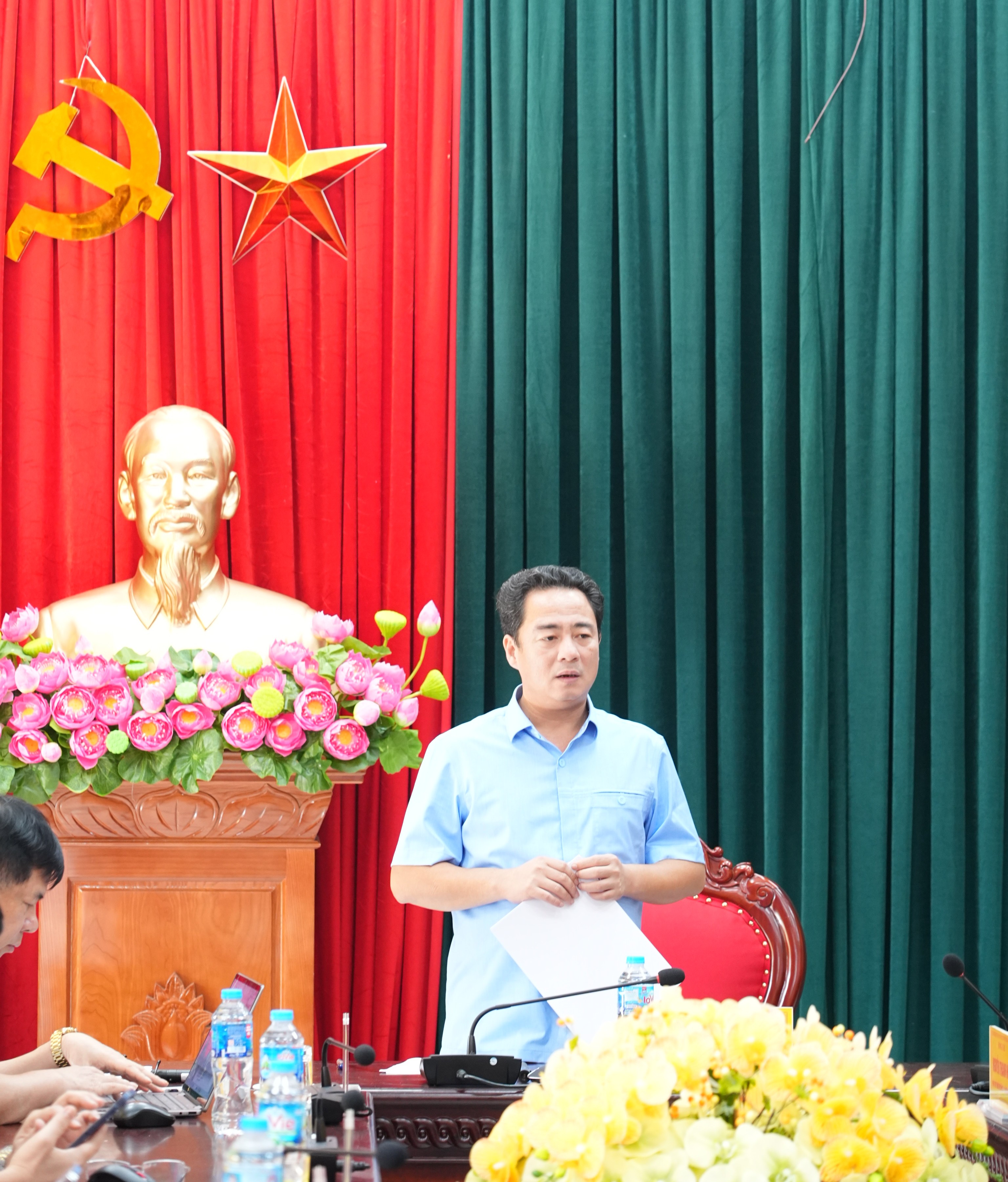Anh-tin-bai