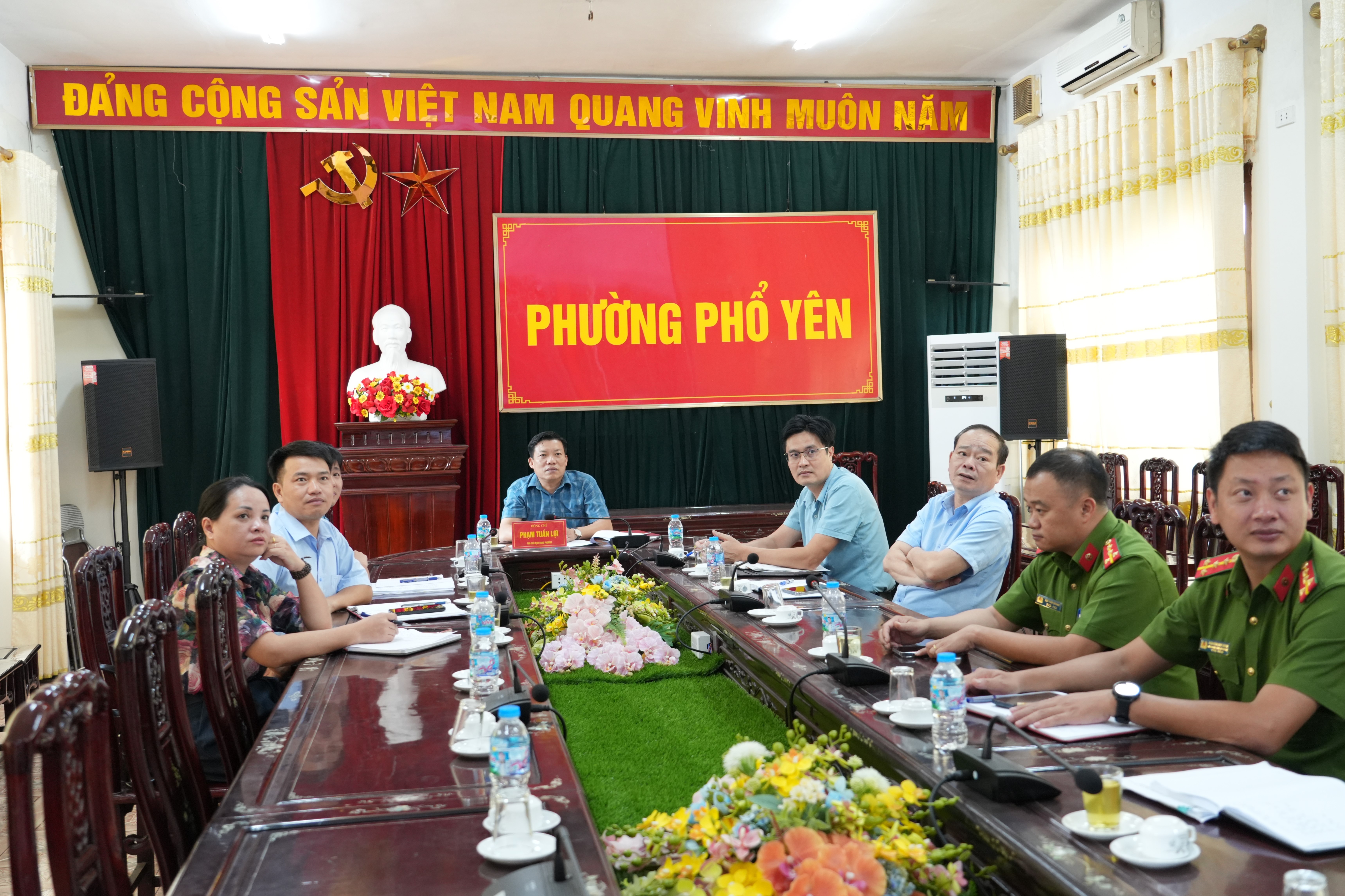 Anh-tin-bai