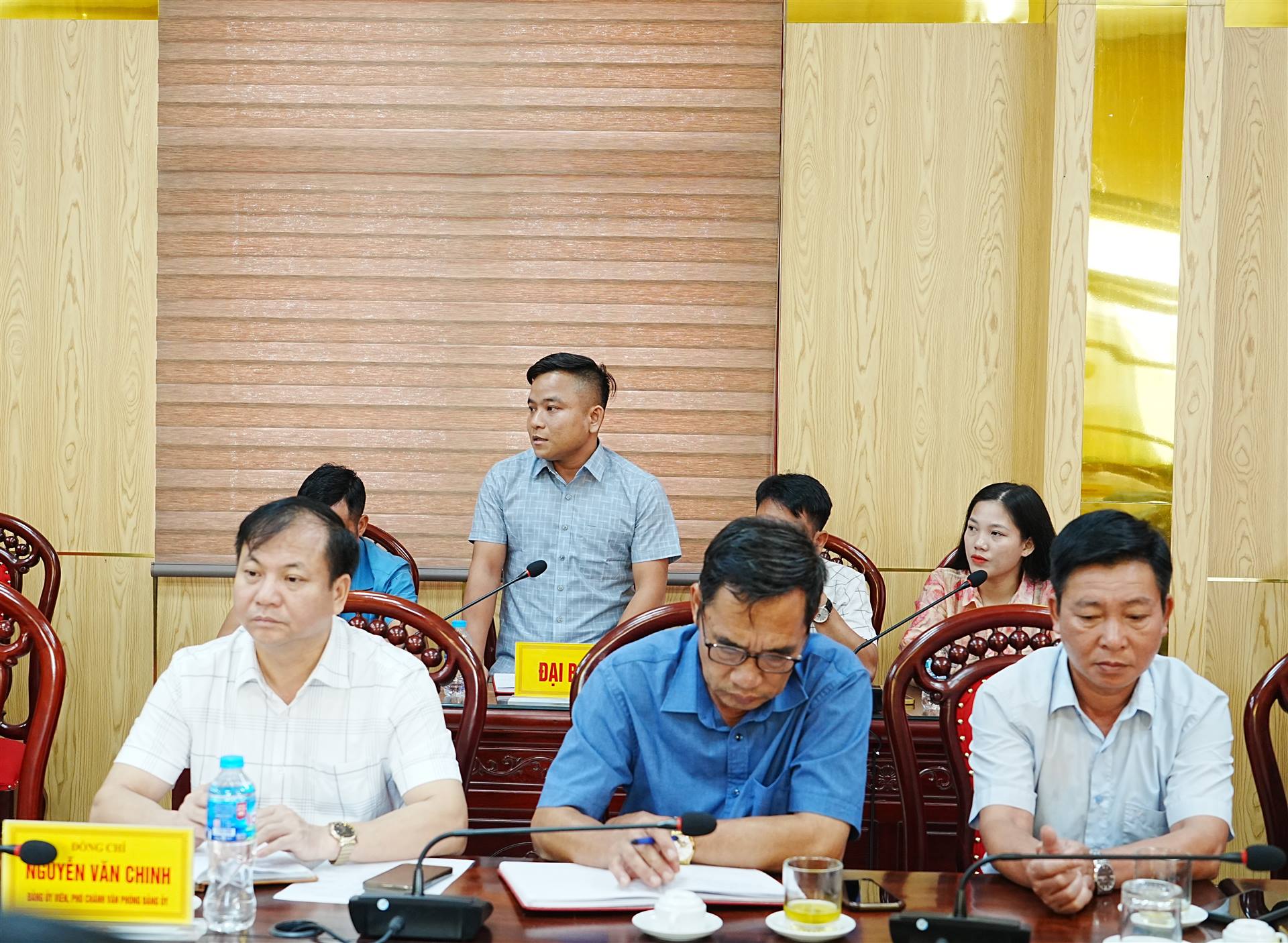 Anh-tin-bai