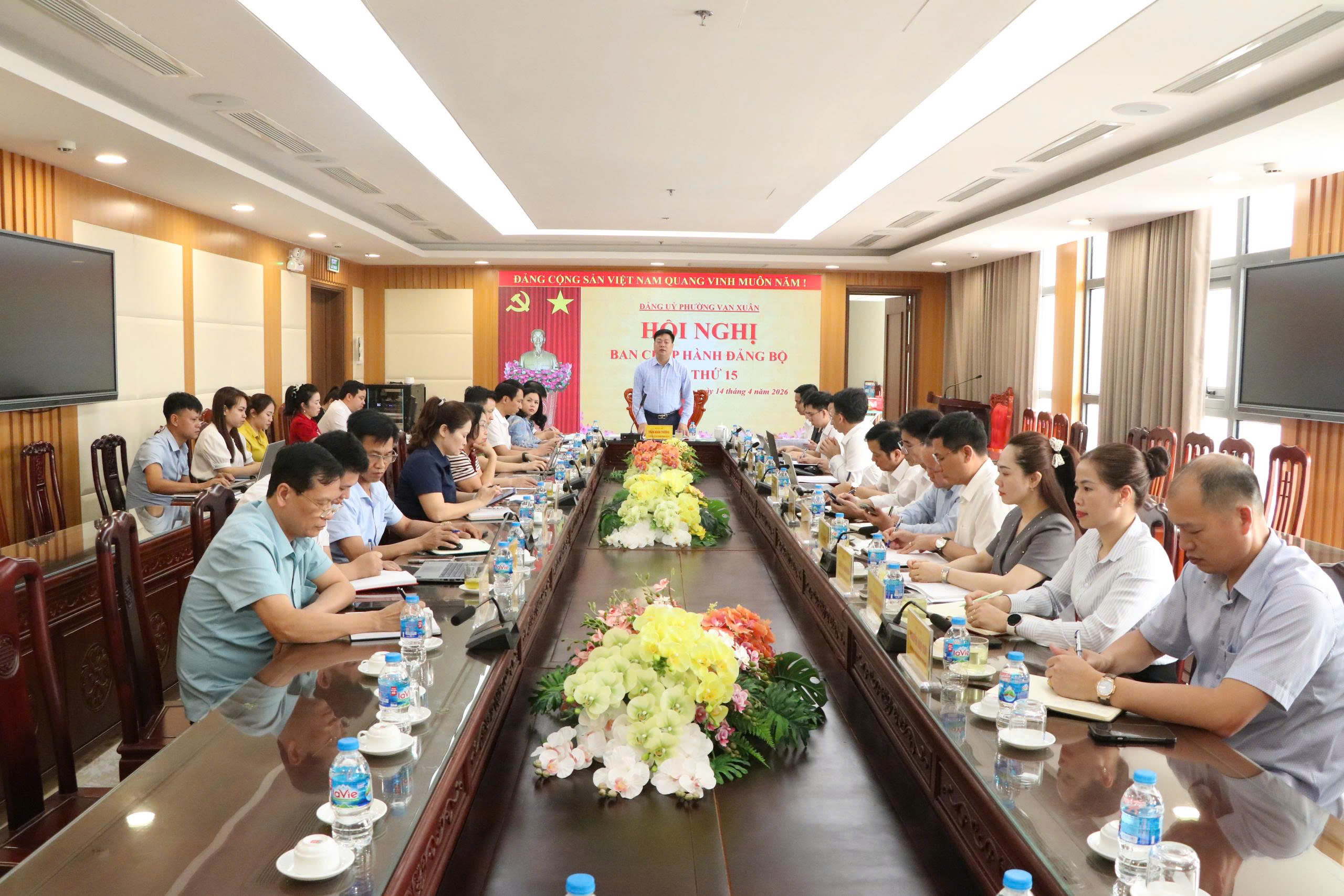 Hội nghị Ban Chấp hành Đảng bộ phường Vạn Xuân lần thứ 15