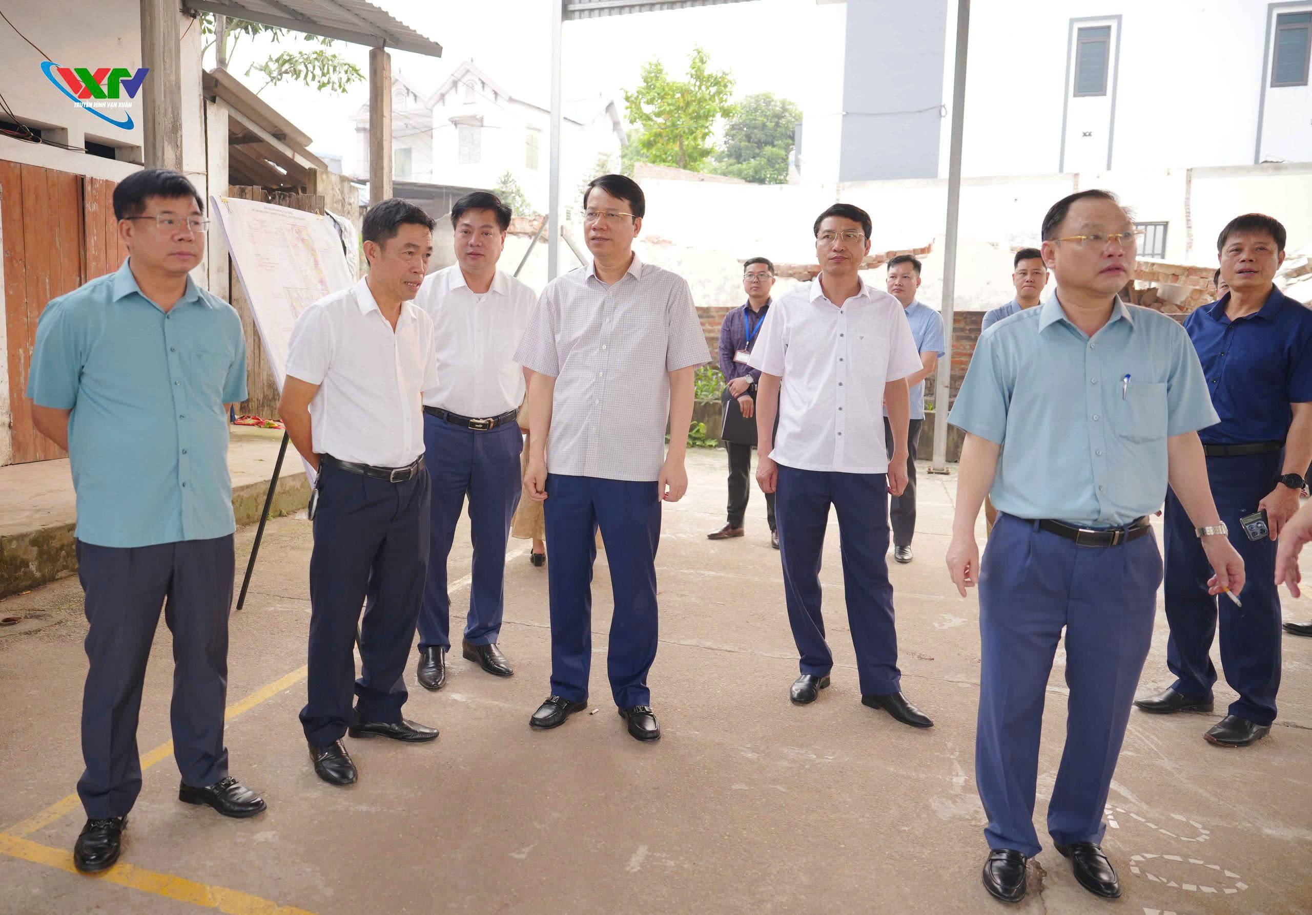 Đồng chí Phó chủ tịch UBND tỉnh Thái Nguyên kiểm tra giải phóng mặt bằng Khu công nghiệp Yên Bình 2