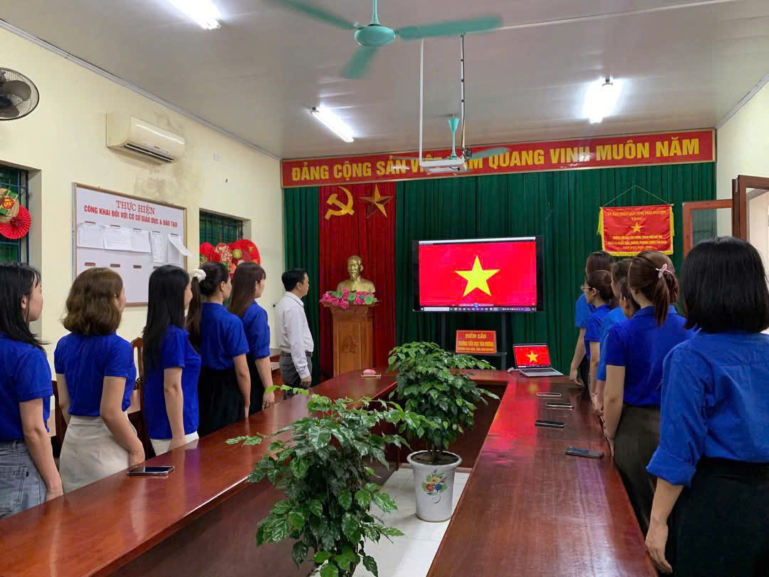 Nhiều liên đội trên địa bàn phường Vạn Xuân tổ chức hoạt động kỷ niệm 136 năm Ngày sinh Chủ tịch Hồ Chí Minh