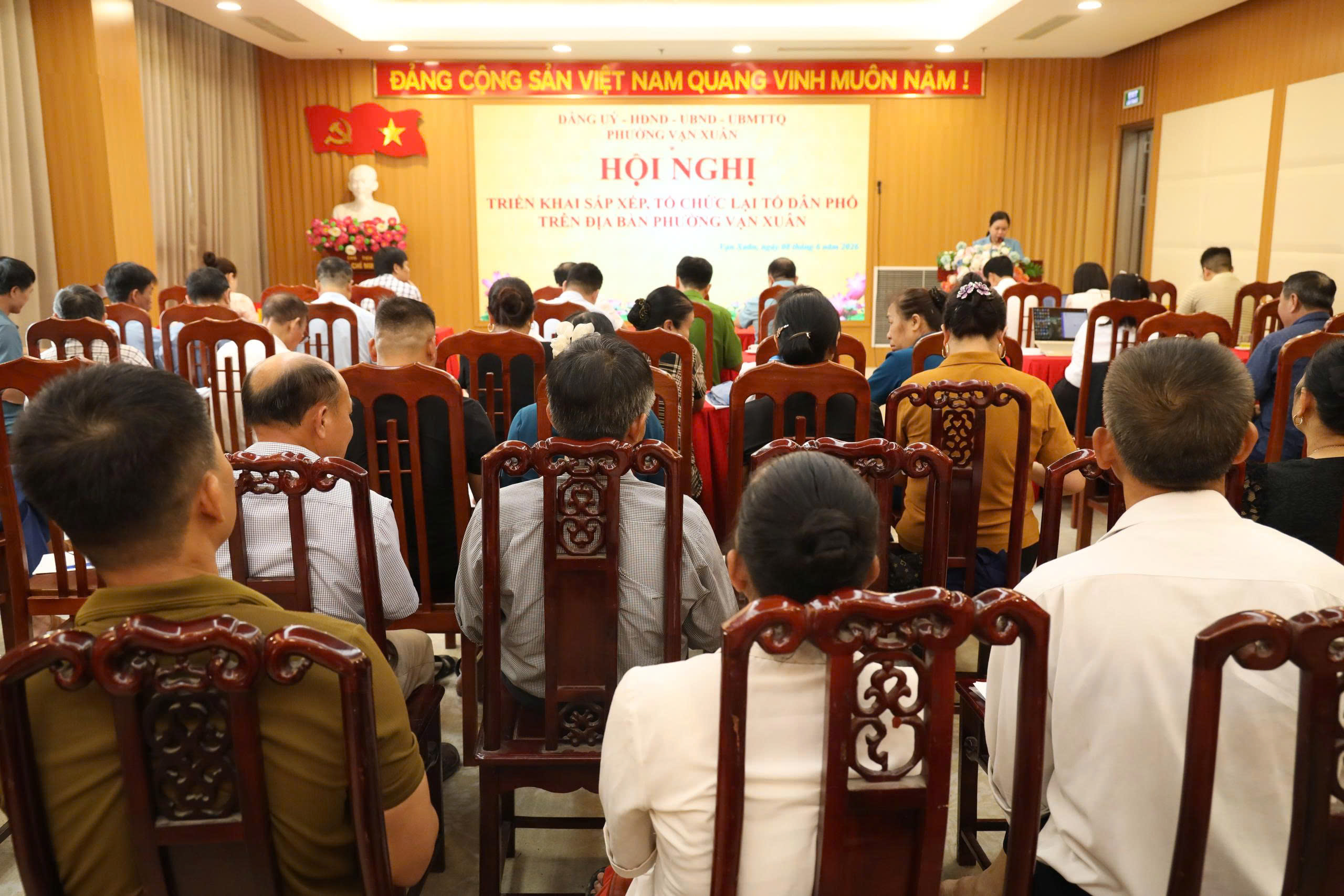 Lấy ý kiến về phương án sắp xếp các tổ dân phố trên địa bàn phường Tân Hương (cũ) trước sáp nhập