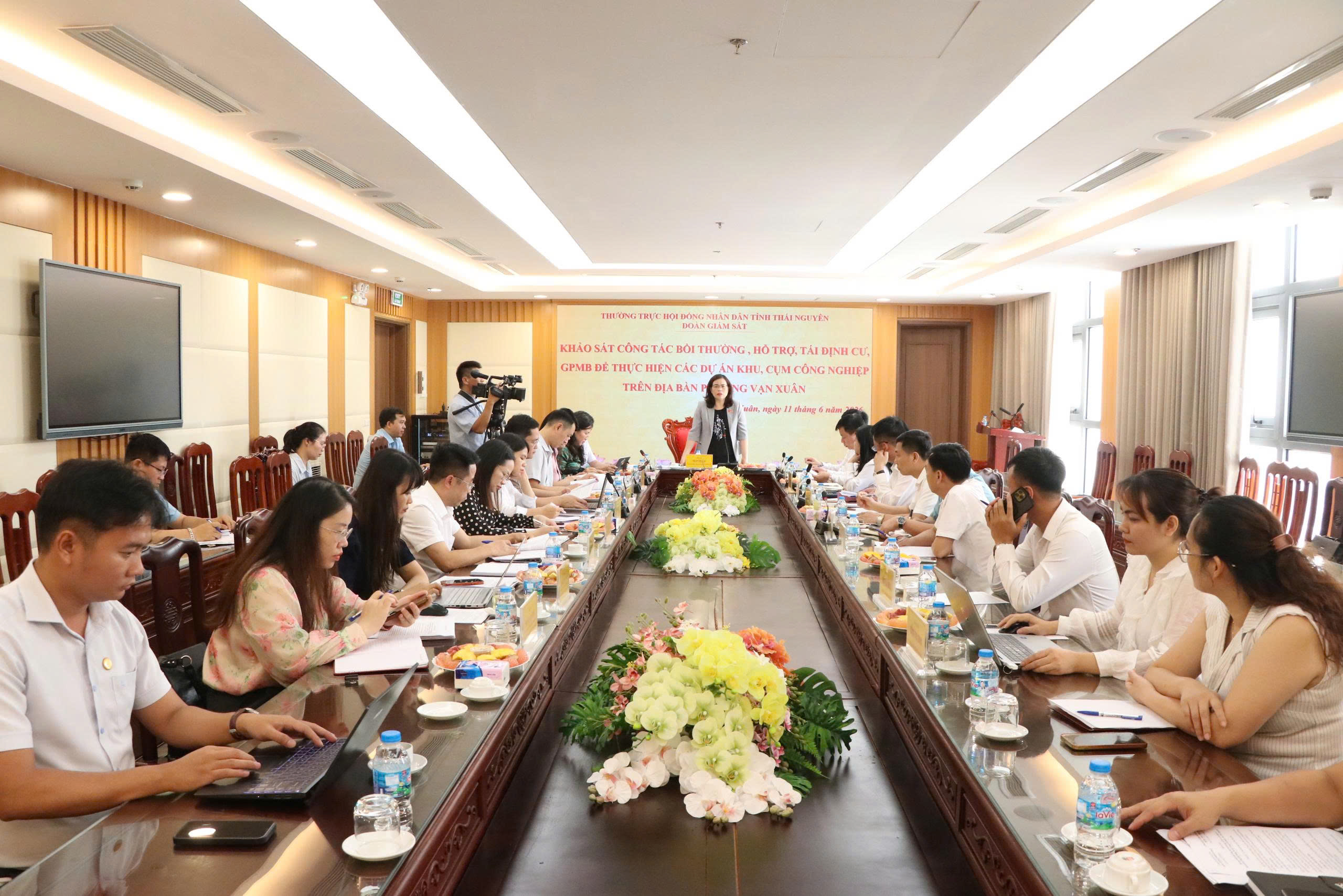 HĐND tỉnh khảo sát công tác bồi thường, hỗ trợ, tái định cư, GPMB thực hiện các dự án khu cụm công nghiệp tại Phường Vạn Xuân