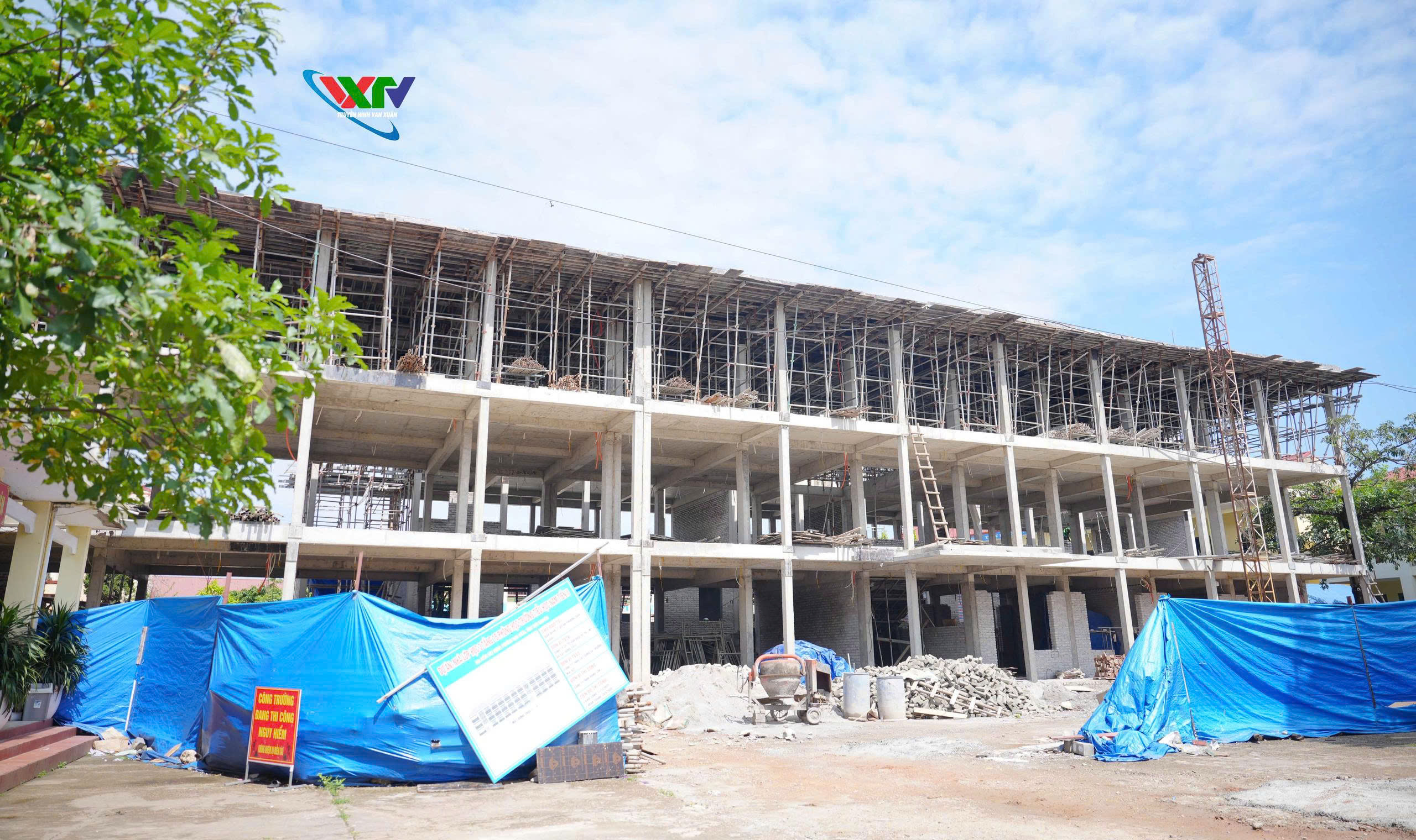 Dự án xây dựng mở rộng trường THCS Nam Tiến đạt trên 70% khối lượng.
