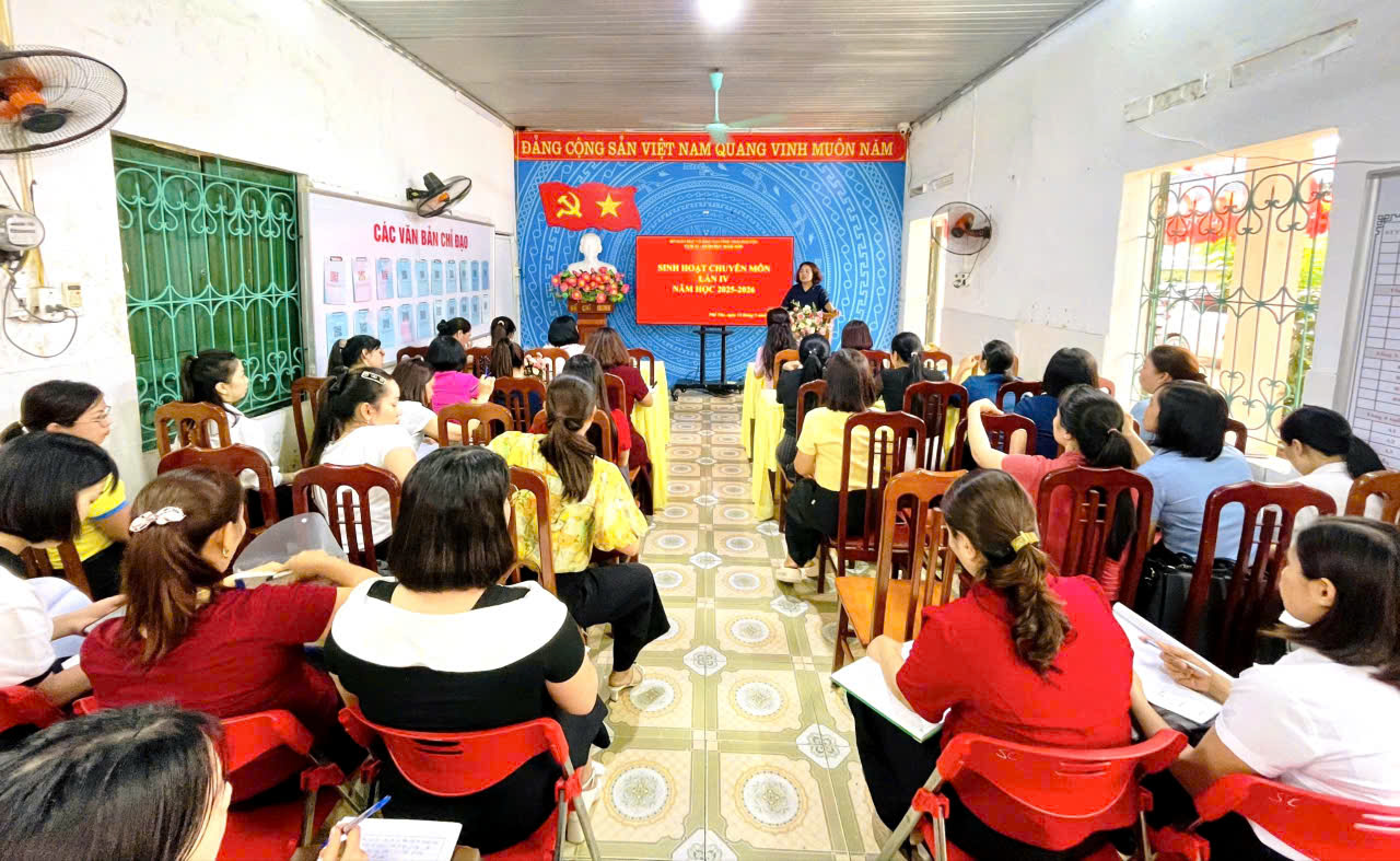 Cụm chuyên môn 14 Giáo dục mầm non tổ chức sinh hoạt chuyên môn lần IV năm học 2025-2026.