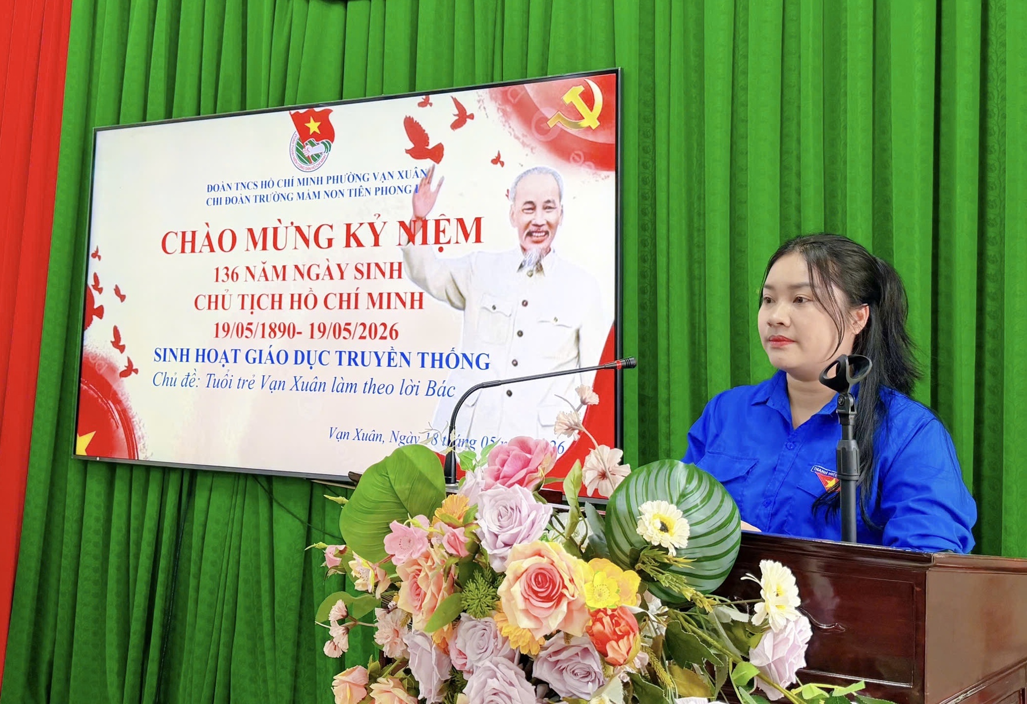Anh-tin-bai