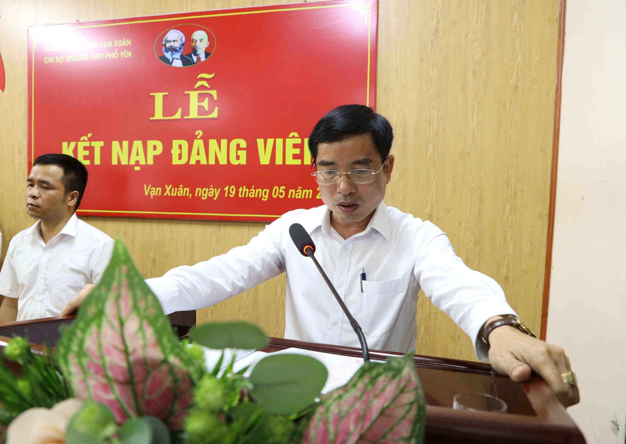 Anh-tin-bai