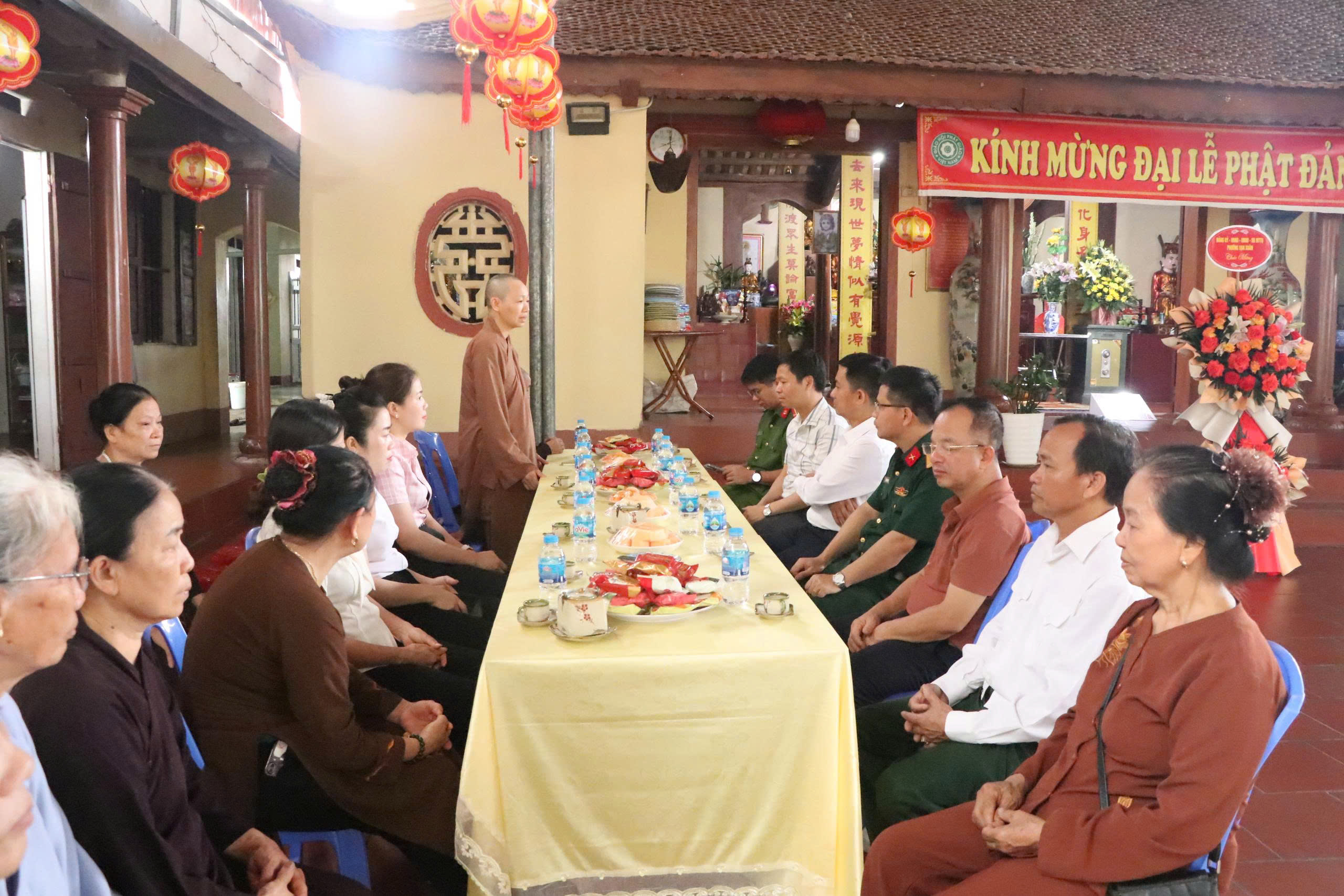 Anh-tin-bai