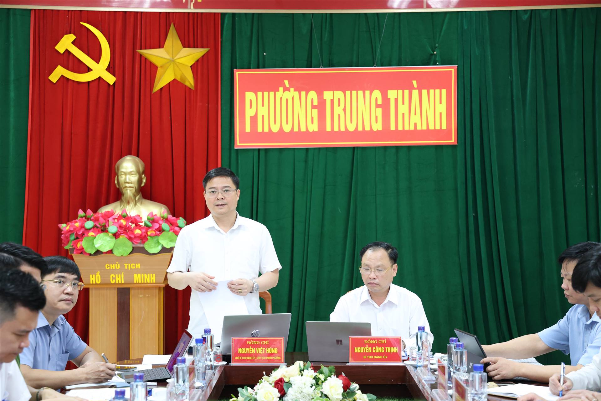 Anh-tin-bai