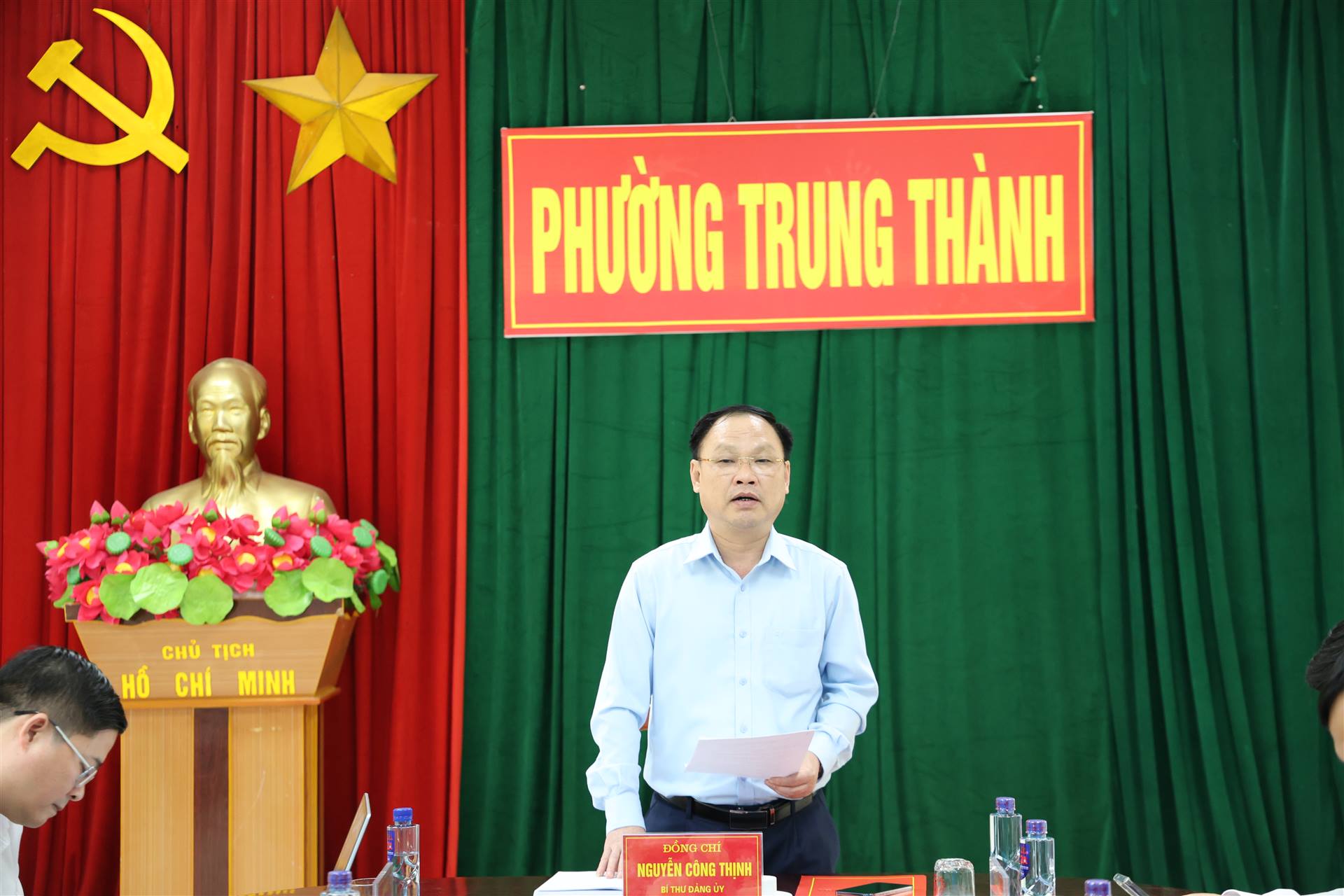 Anh-tin-bai