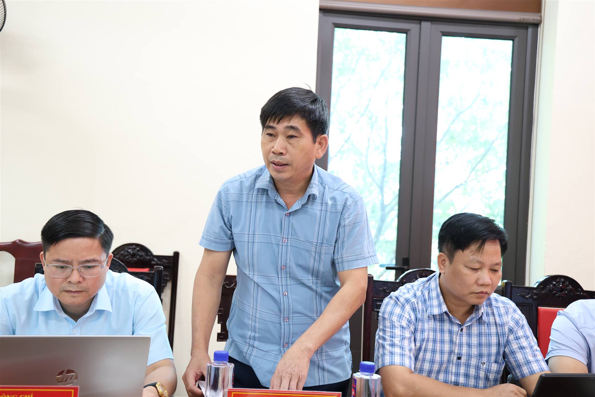 Anh-tin-bai