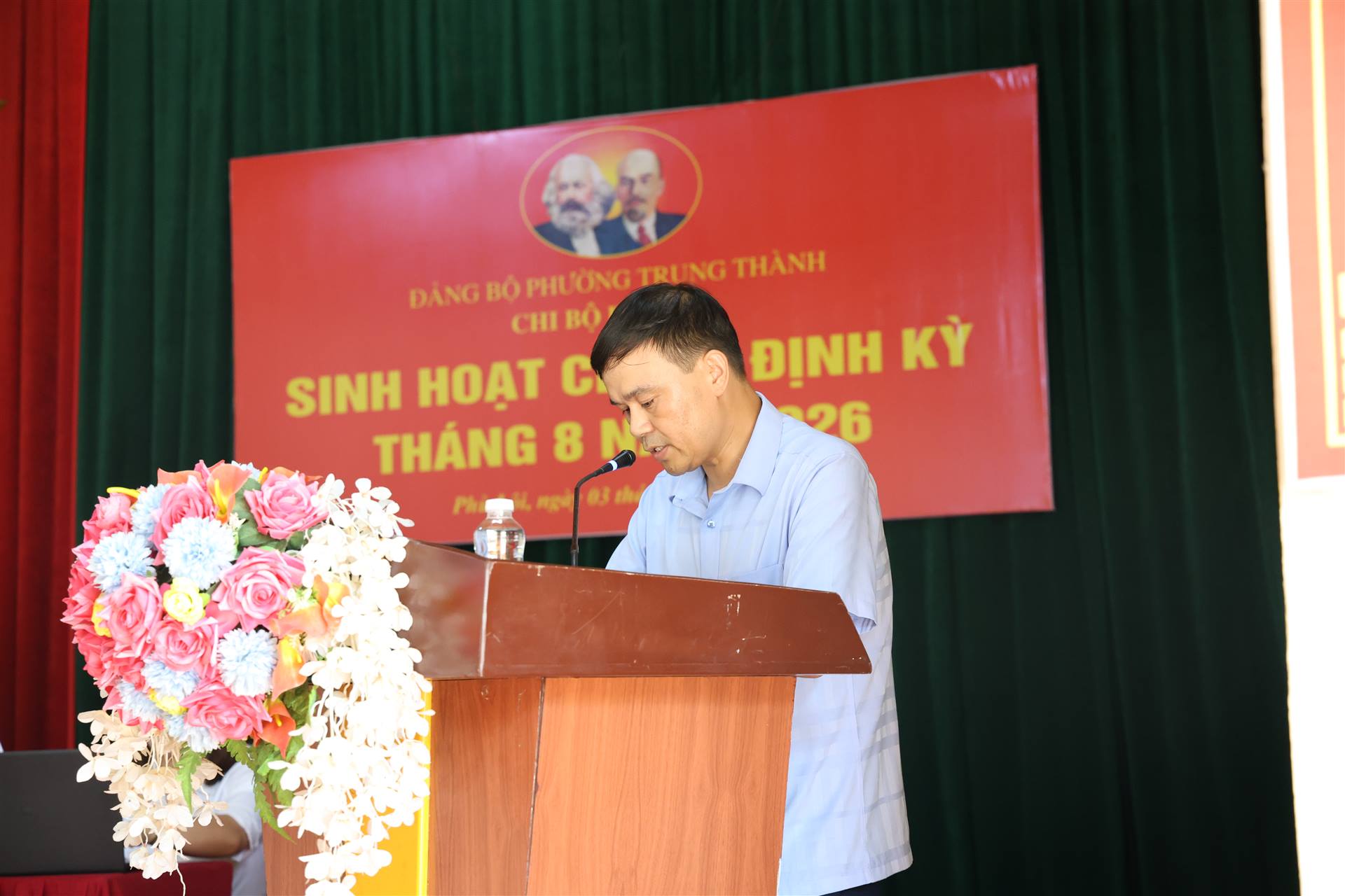 Anh-tin-bai