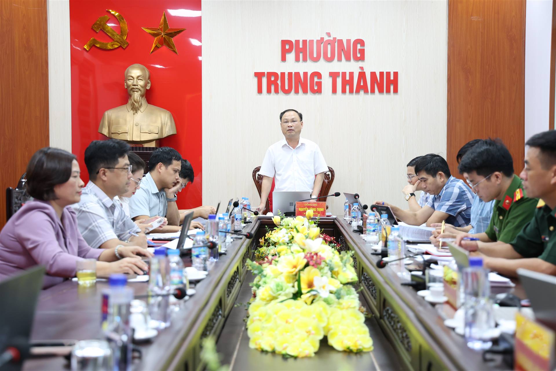 Anh-tin-bai