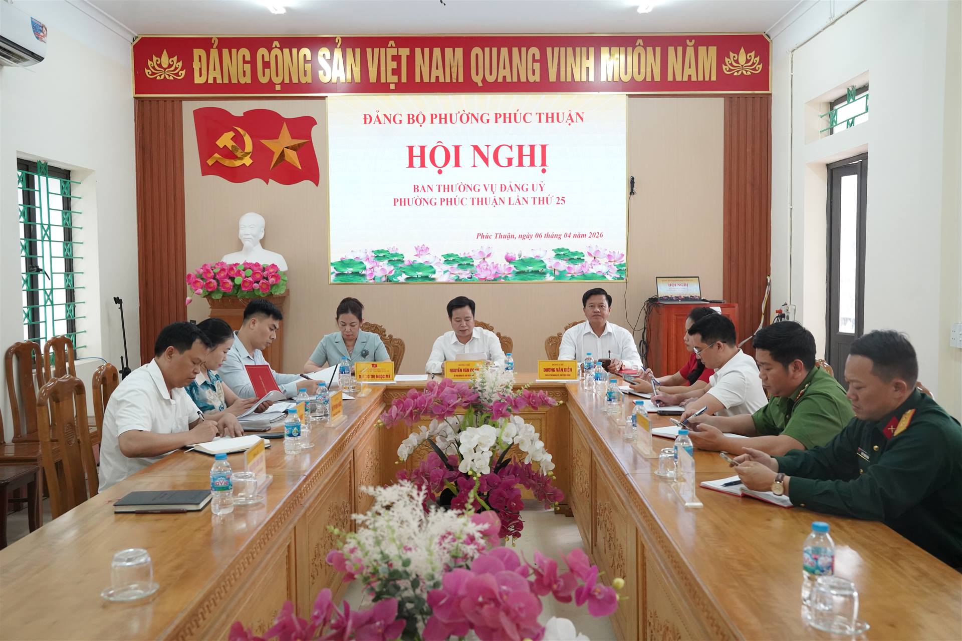 HỘI NGHỊ BAN THƯỜNG VỤ ĐẢNG ỦY PHƯỜNG PHÚC THUẬN LẦN THỨ 25