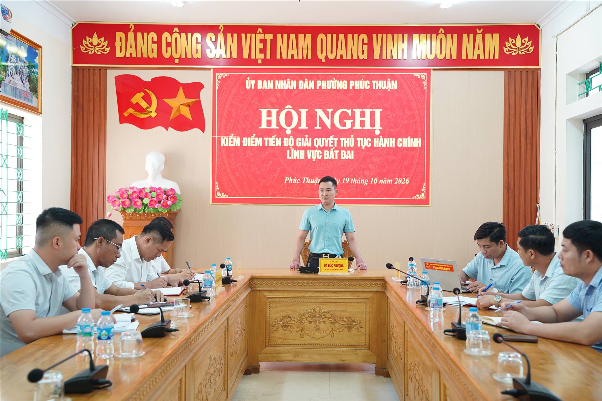 PHƯỜNG PHÚC THUẬN KIỂM ĐIỂM TIẾN ĐỘ, NÂNG CAO HIỆU QUẢ GIẢI QUYẾT THỦ TỤC HÀNH CHÍNH LĨNH VỰC ĐẤT ĐAI