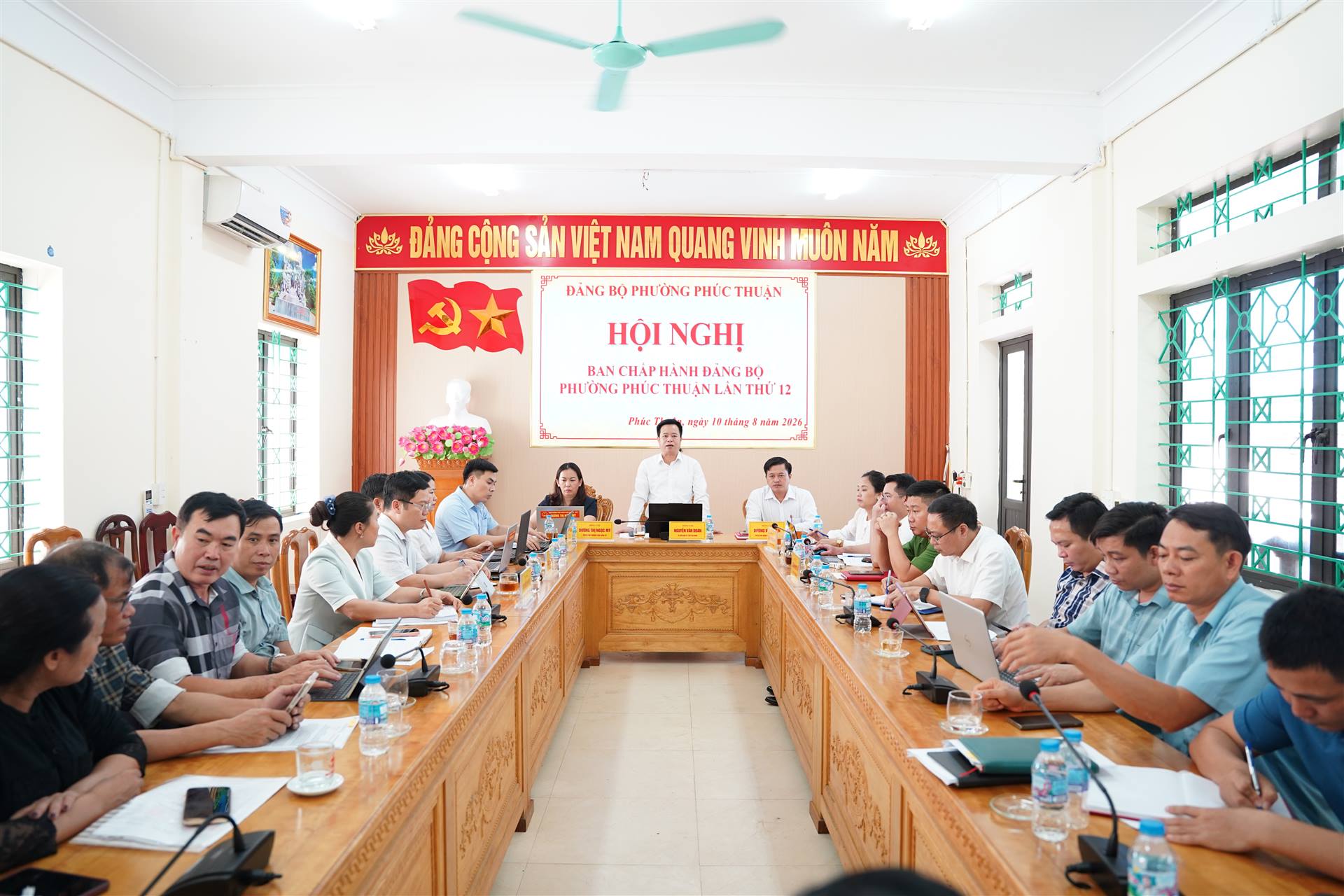 HỘI NGHỊ BAN CHẤP HÀNH ĐẢNG BỘ PHƯỜNG PHÚC THUẬN LẦN THỨ 12: THỐNG NHẤT CHỦ TRƯƠNG SẮP XẾP, TỔ CHỨC LẠI CÁC CƠ SỞ GIÁO DỤC