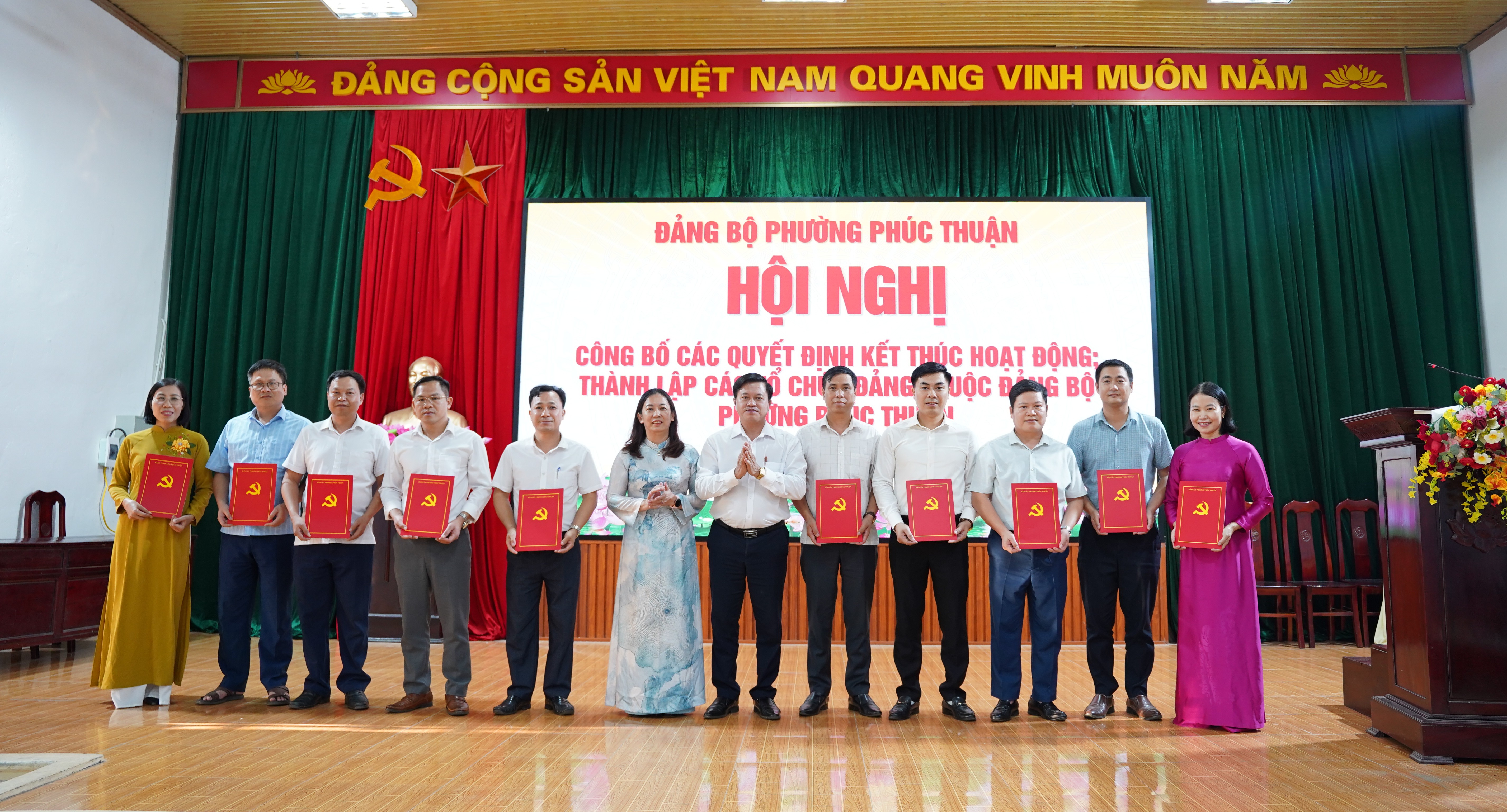 ĐẢNG BỘ PHƯỜNG PHÚC THUẬN: KIỆN TOÀN TỔ CHỨC ĐẢNG, TẠO ĐỘNG LỰC MỚI TRONG THỰC HIỆN NHIỆM VỤ CHÍNH TRỊ