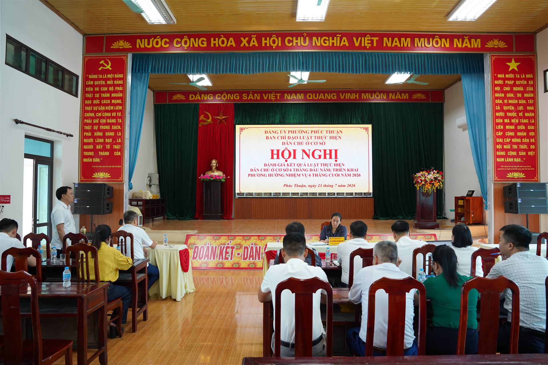 PHƯỜNG PHÚC THUẬN TỔ CHỨC HỘI NGHỊ ĐÁNH GIÁ KẾT QUẢ THỰC HIỆN QUY CHẾ DÂN CHỦ Ở CƠ SỞ 6 THÁNG ĐẦU NĂM 2026
