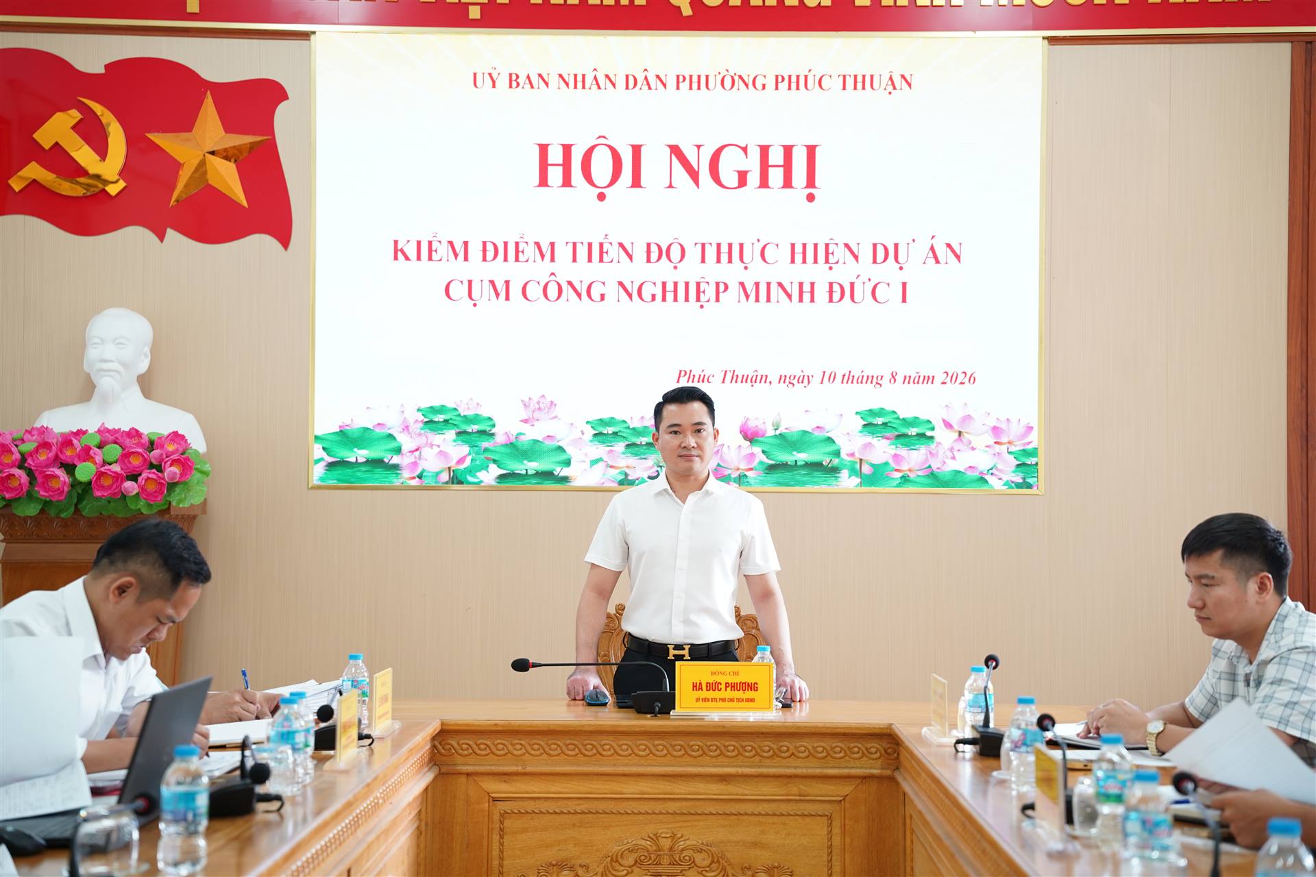 Anh-tin-bai